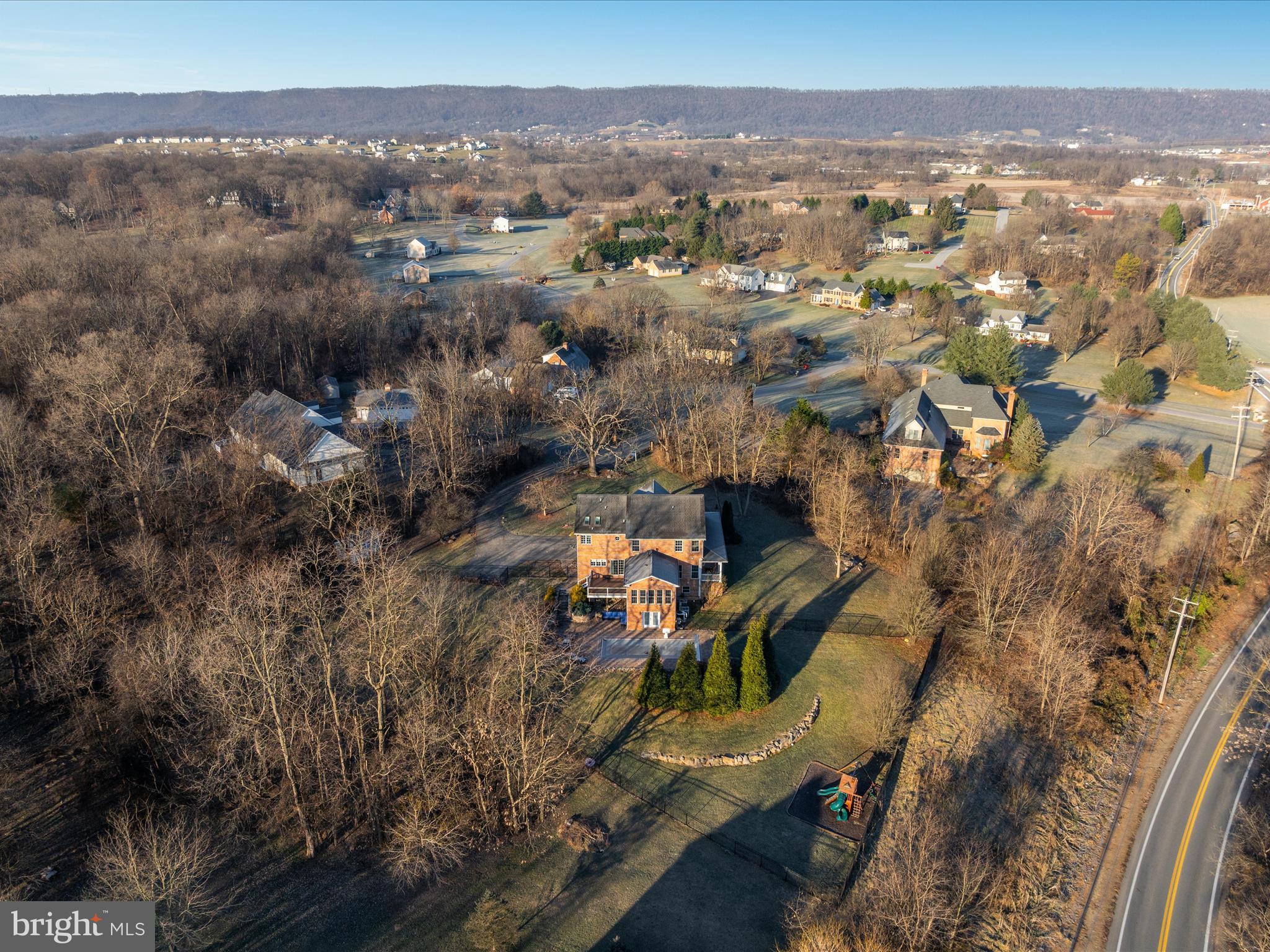 WINFIELD - Residential