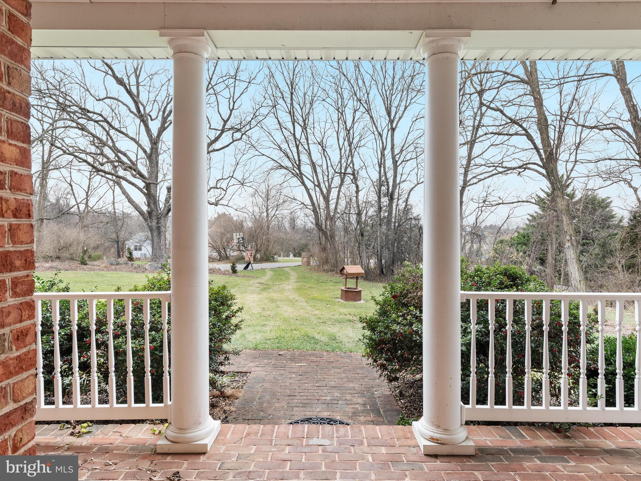 WINFIELD - Residential