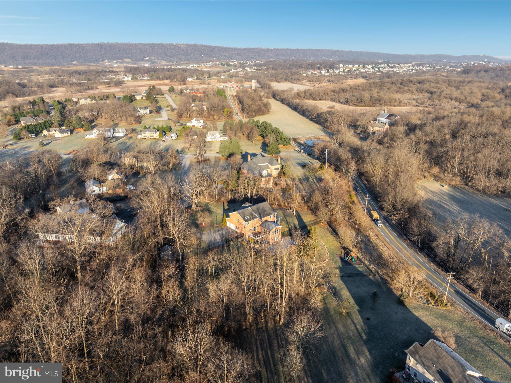 WINFIELD - Residential