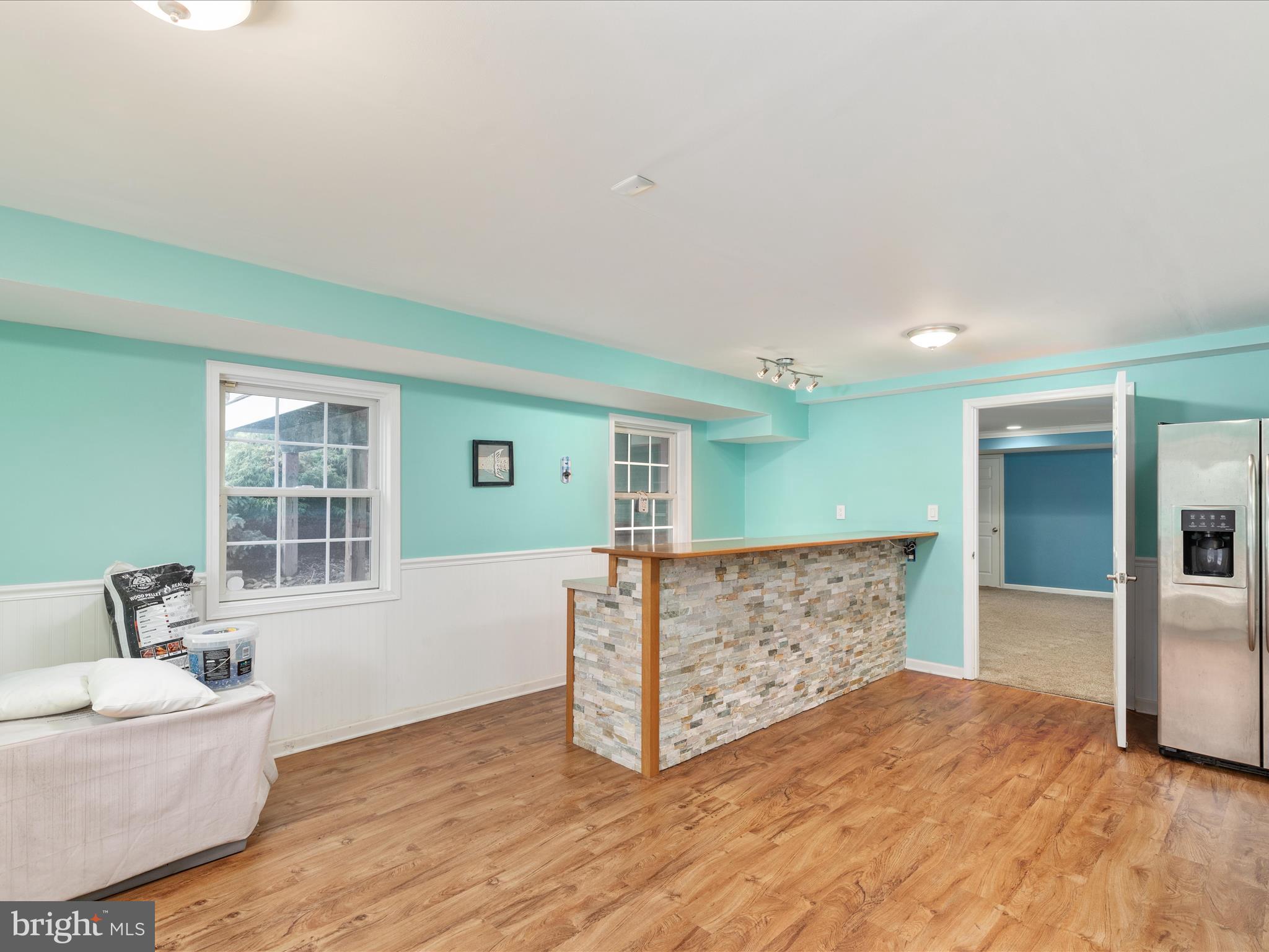 WINFIELD - Residential