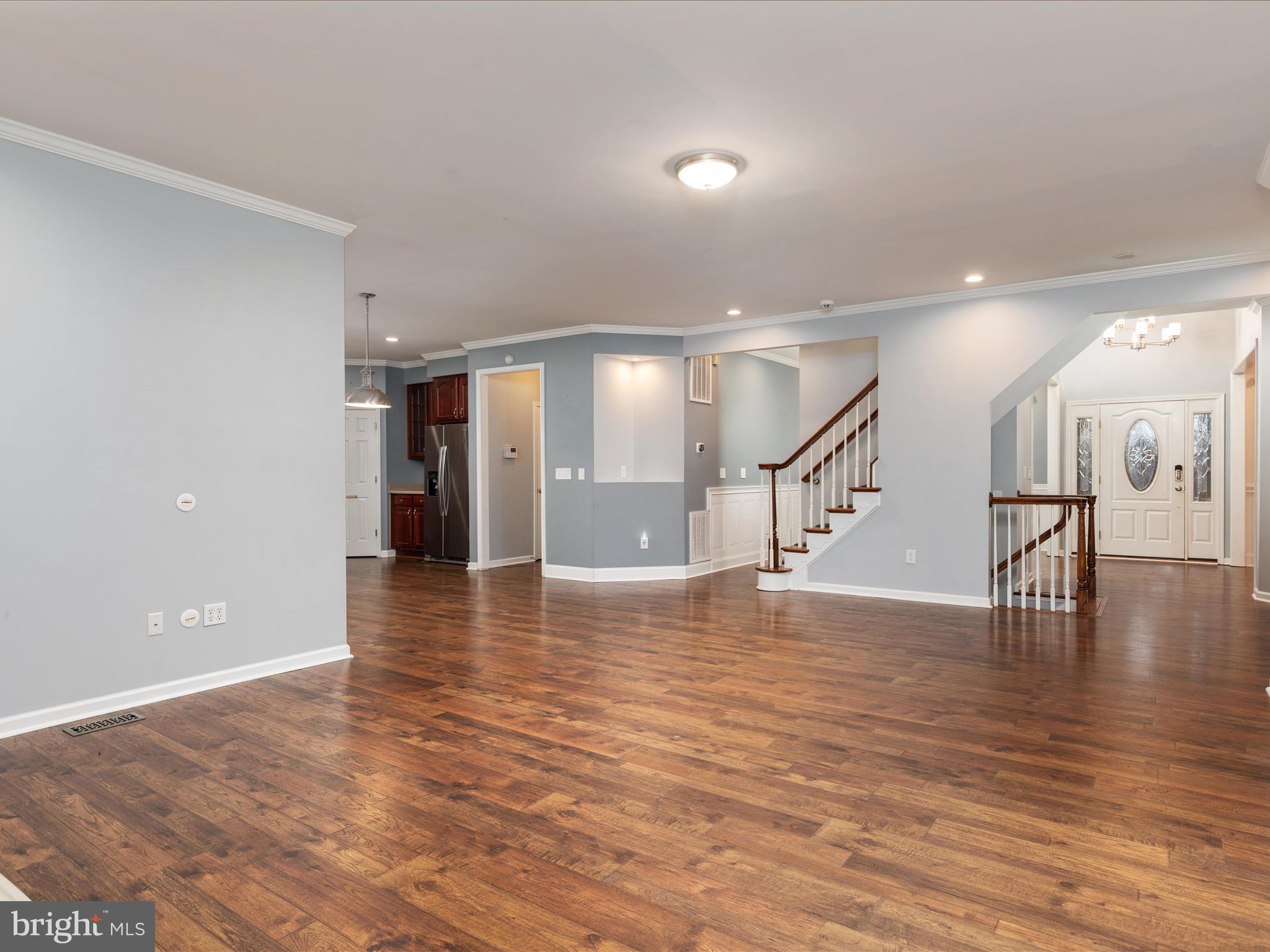 WINFIELD - Residential