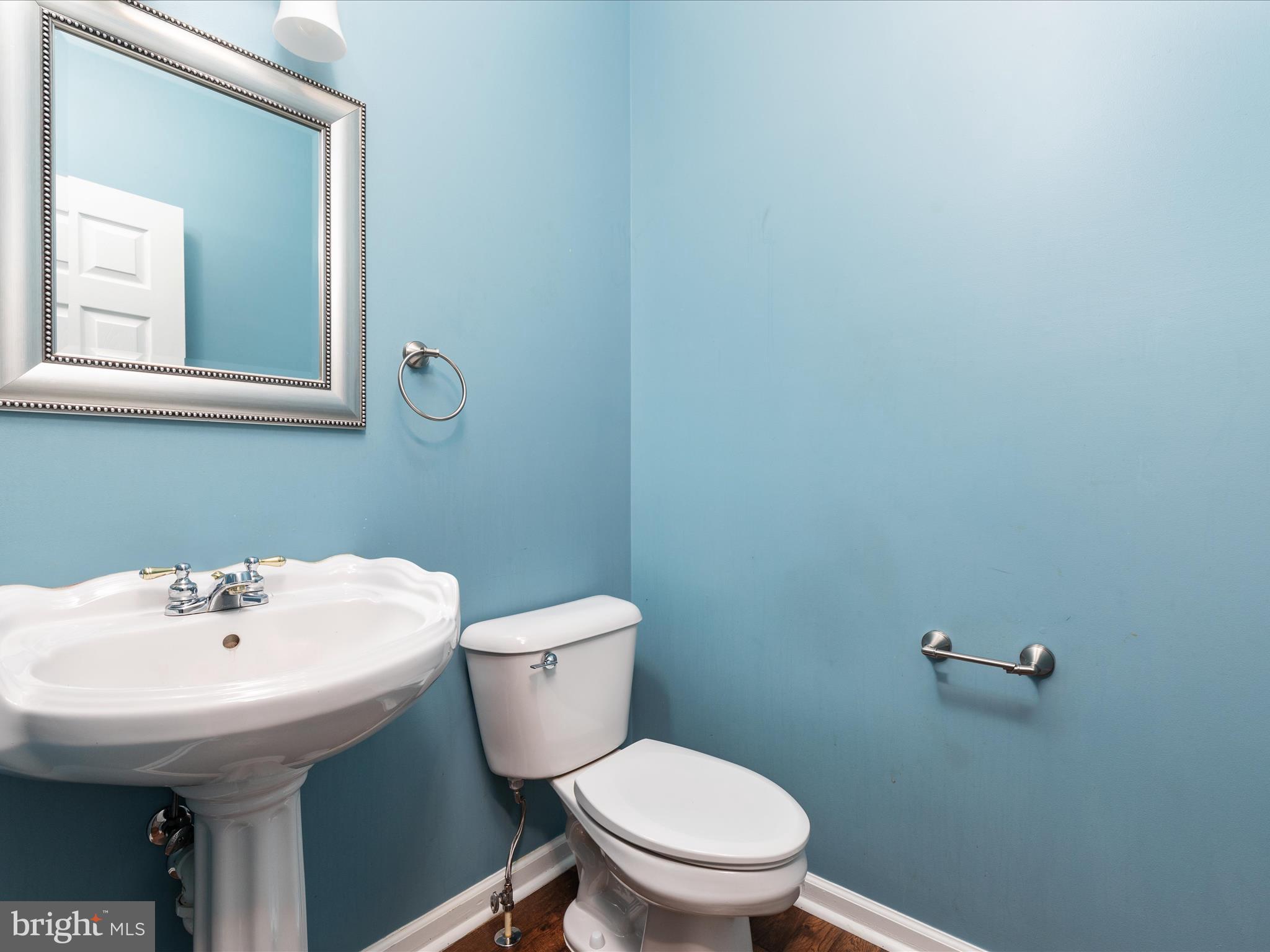 WINFIELD - Residential