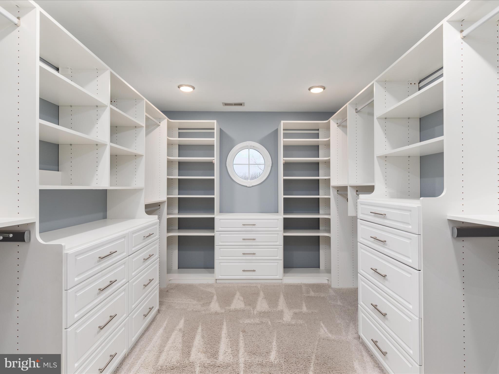 WINFIELD - Residential