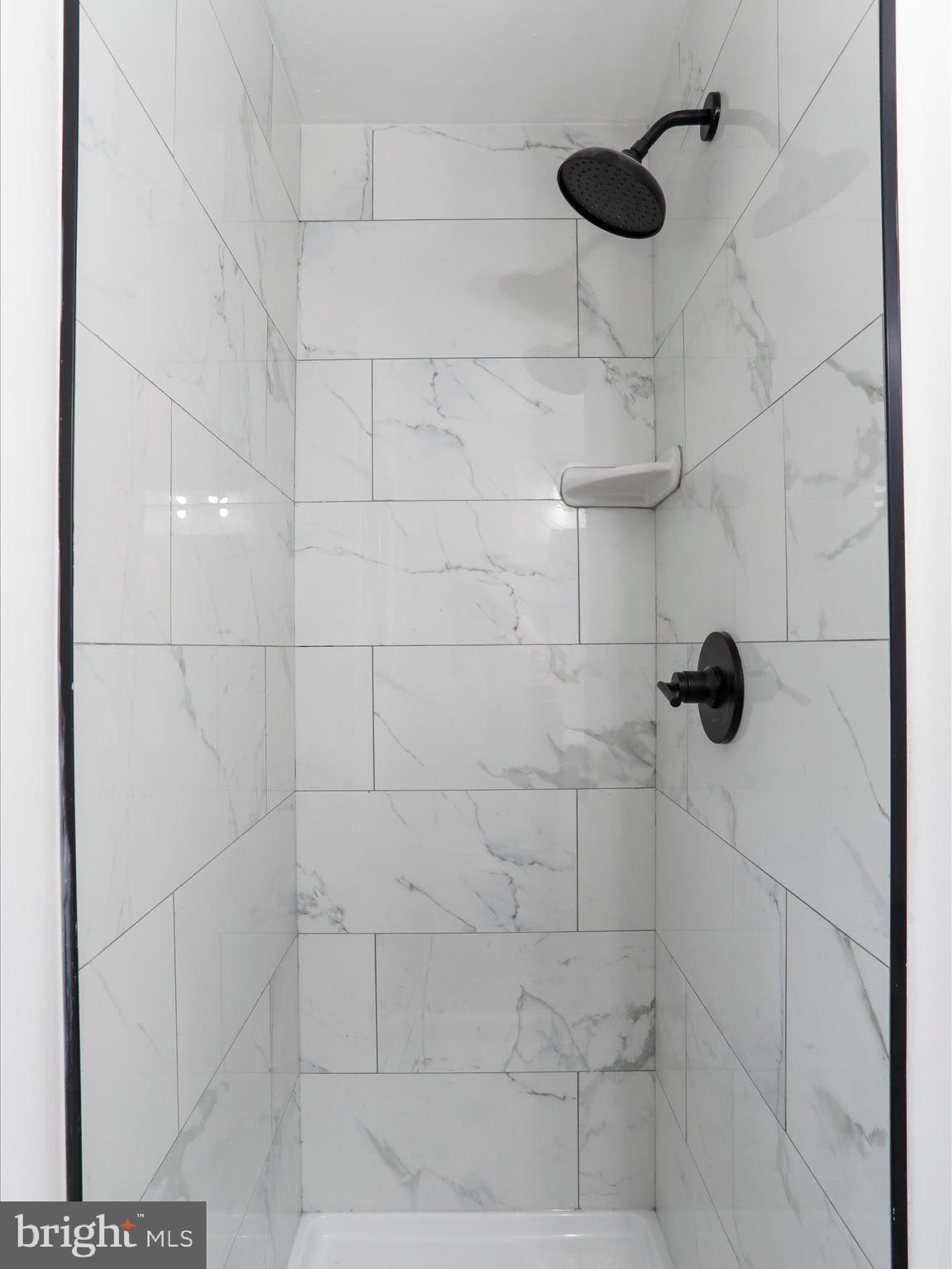 BLUE MOUNTAIN - Residential