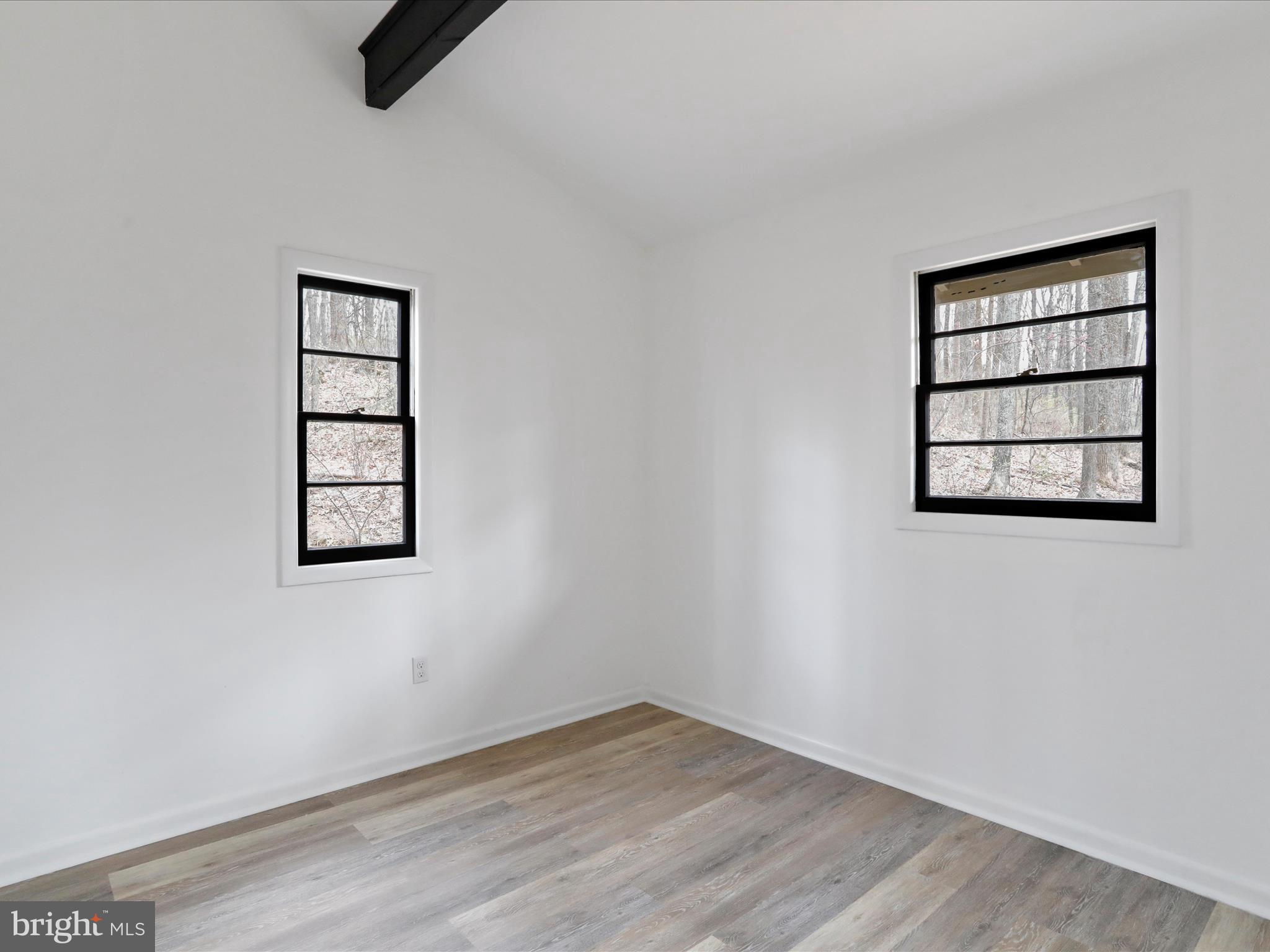 BLUE MOUNTAIN - Residential