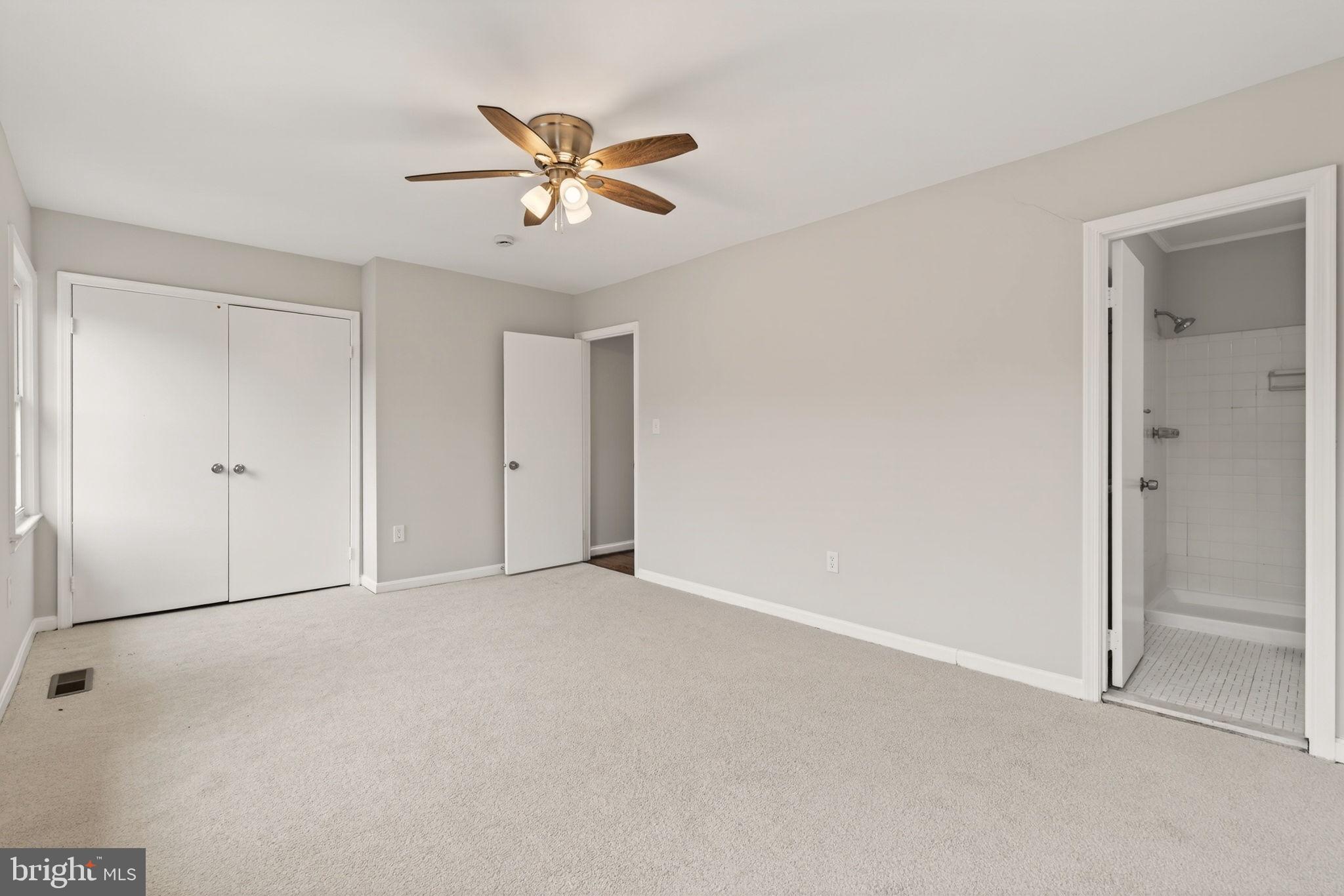 BRIARY FARMS TOWNHOMES - Residential