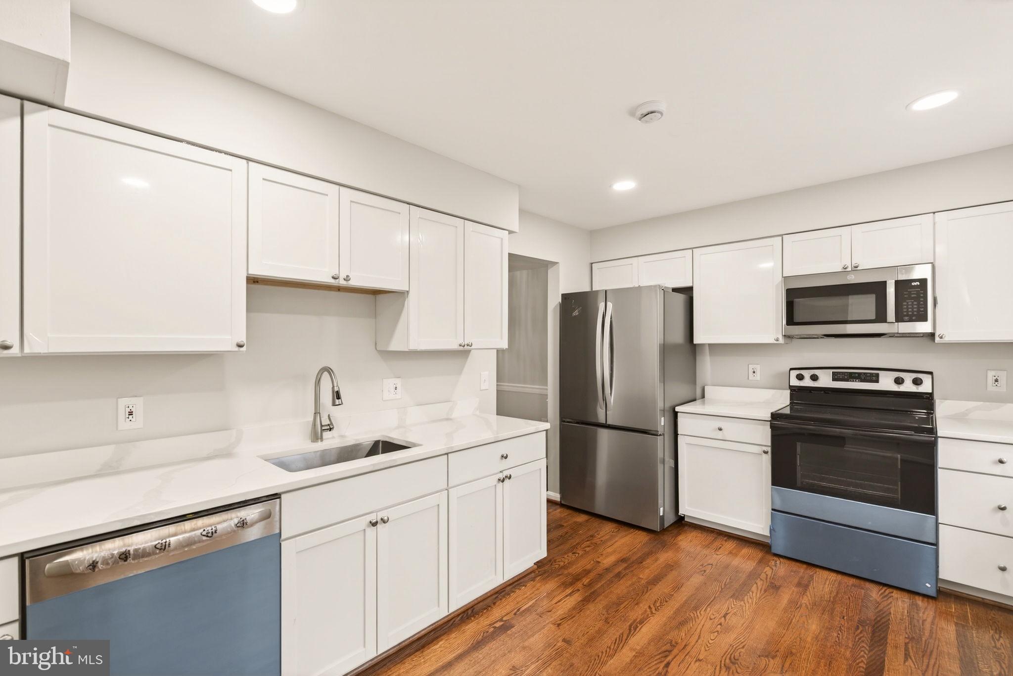 BRIARY FARMS TOWNHOMES - Residential