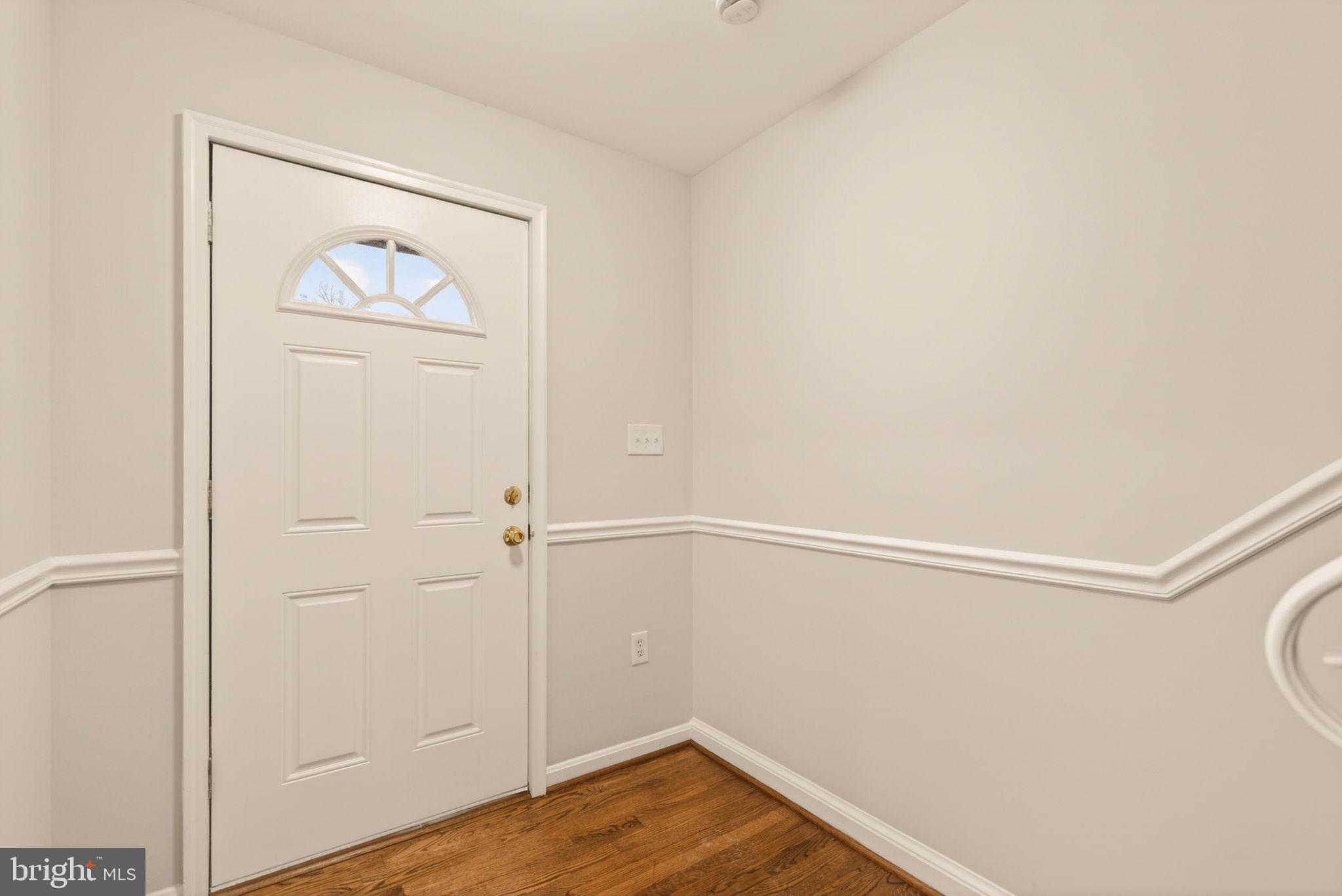 8219 DOCTOR CRAIK COURT