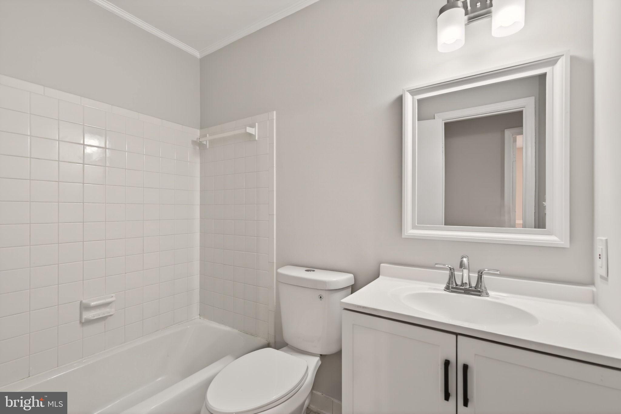 BRIARY FARMS TOWNHOMES - Residential