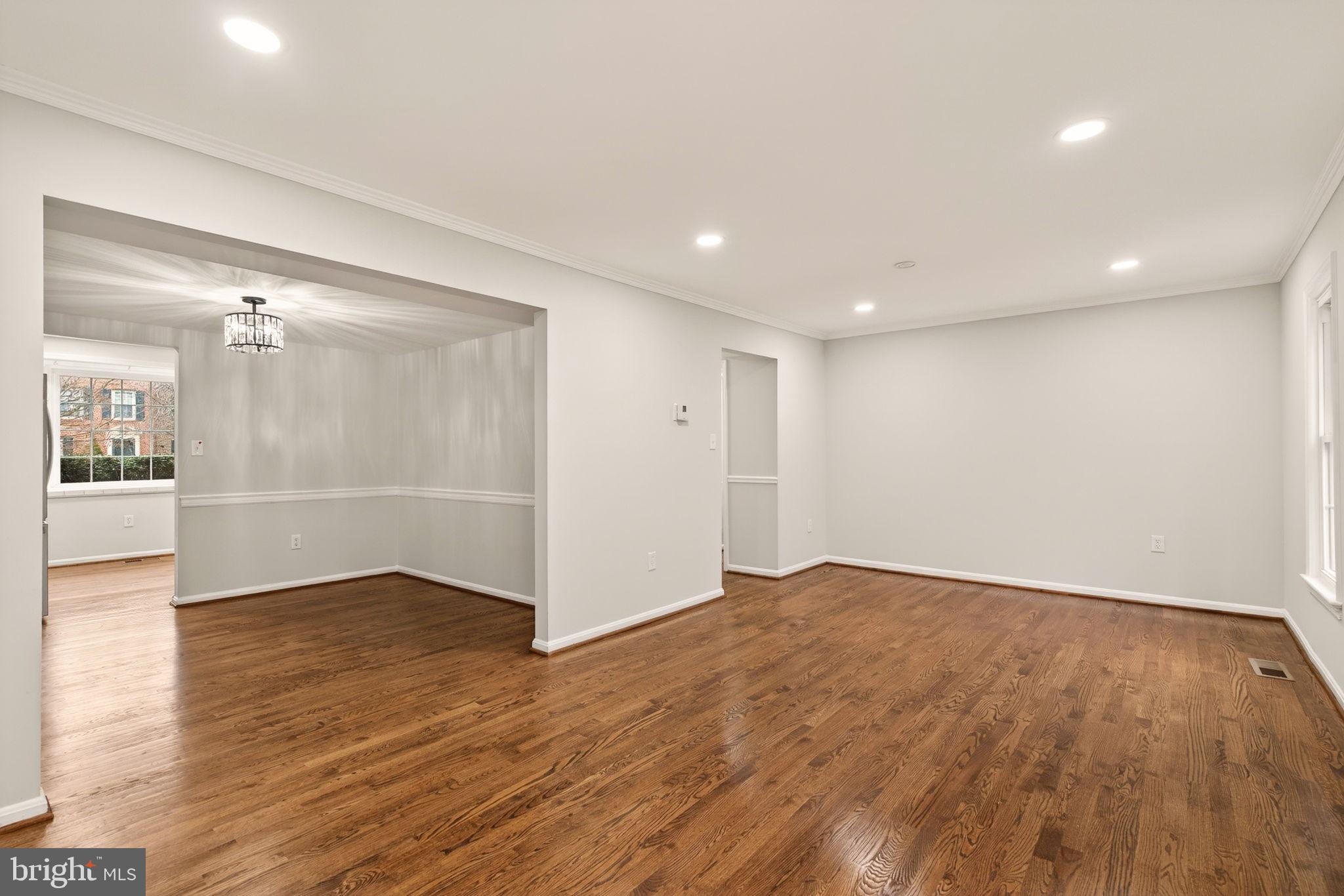 BRIARY FARMS TOWNHOMES - Residential