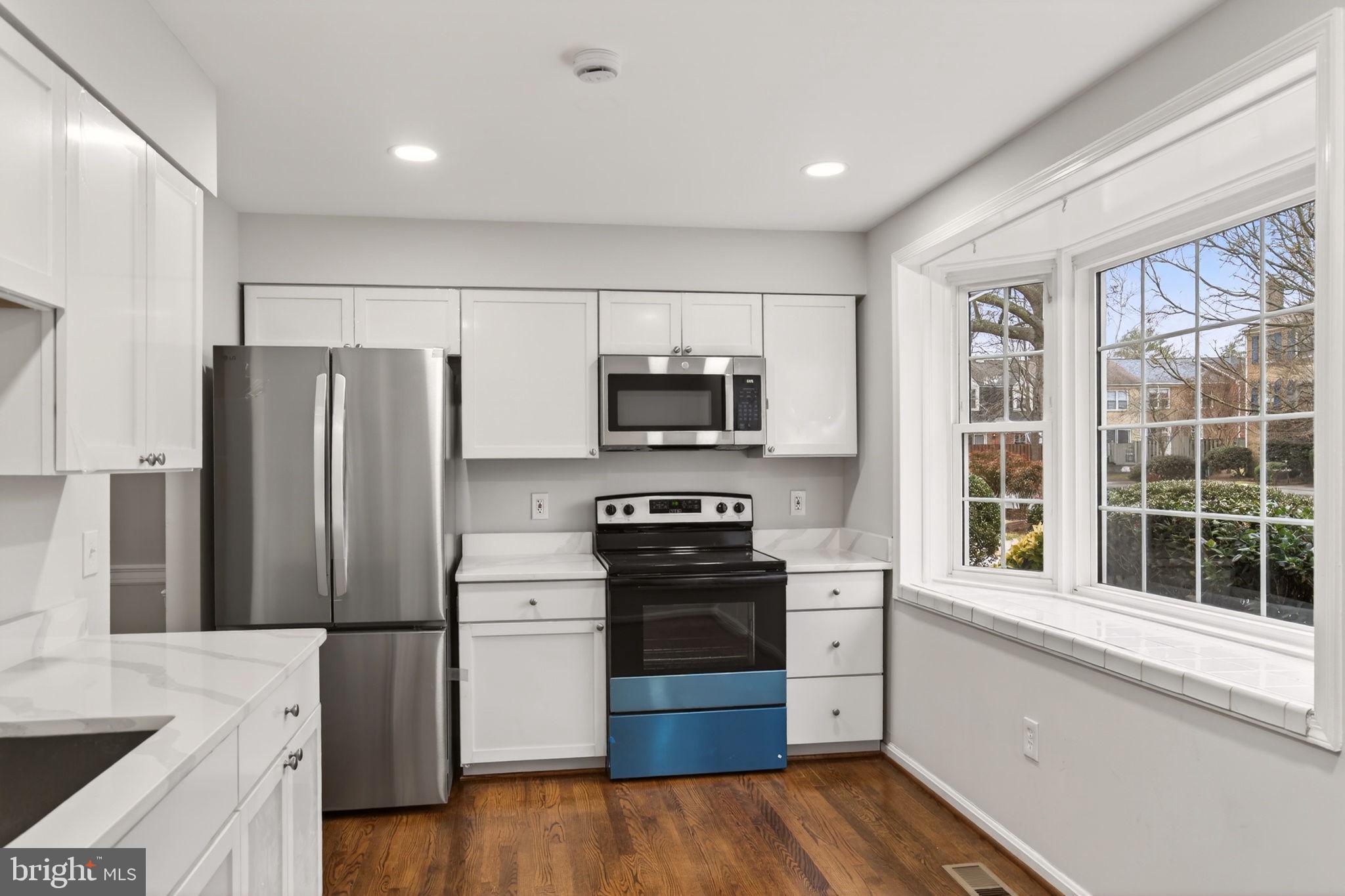 BRIARY FARMS TOWNHOMES - Residential