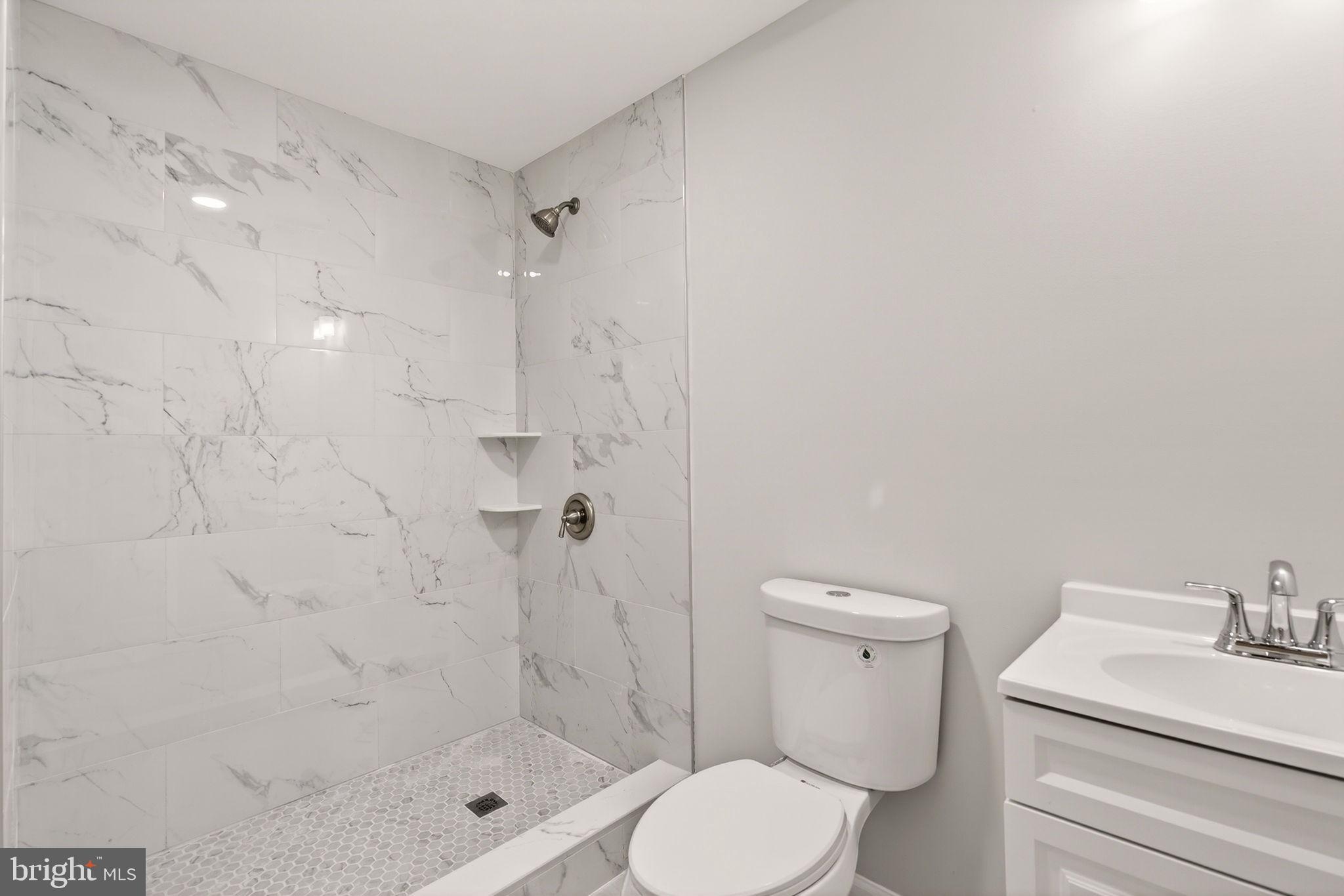 BRIARY FARMS TOWNHOMES - Residential