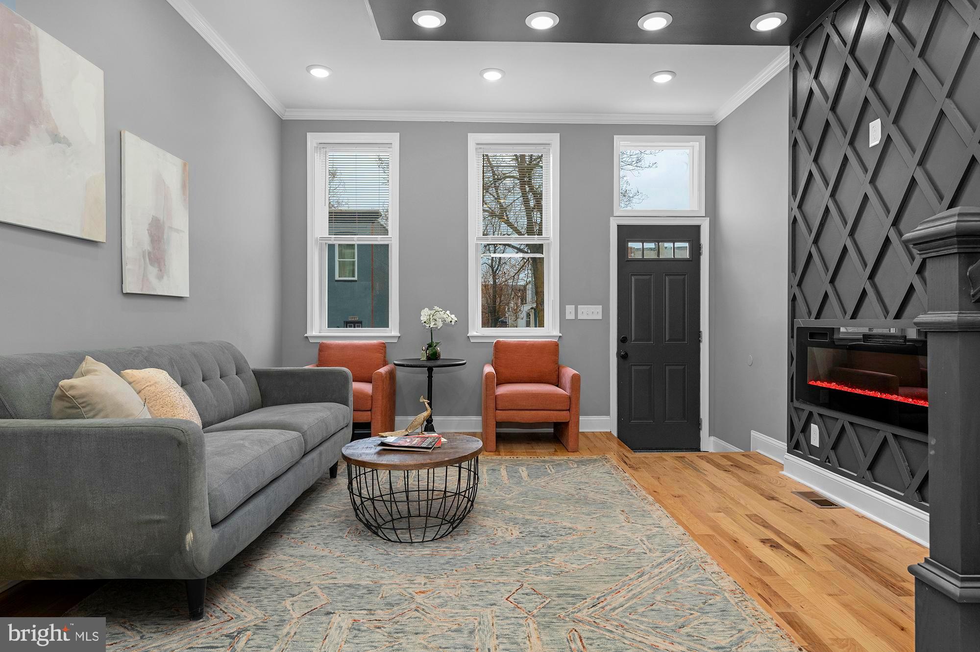 BROADWAY EAST - Residential