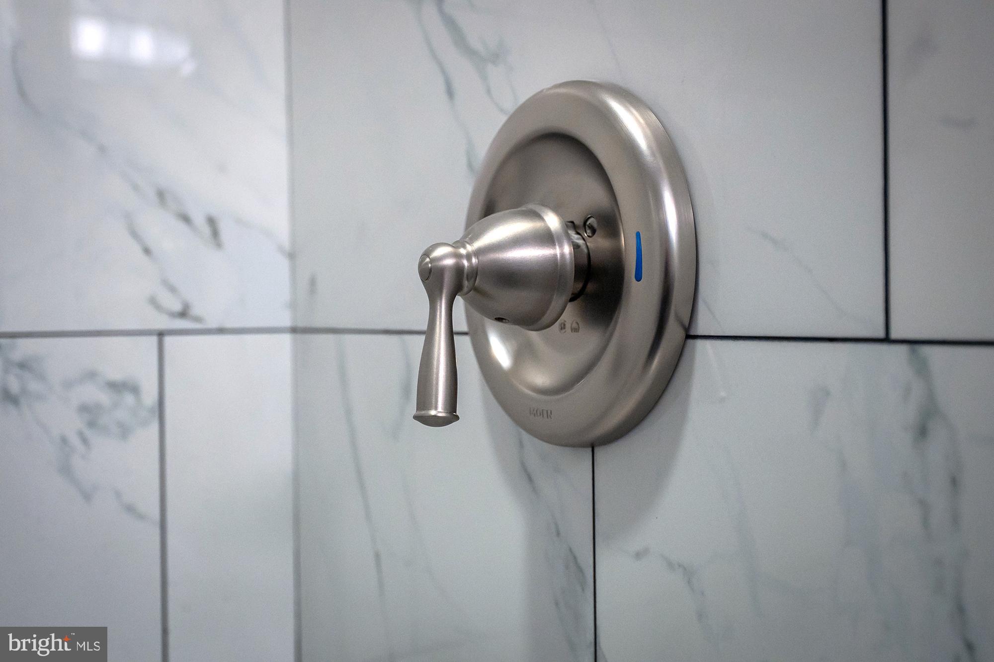 BROADWAY EAST - Residential