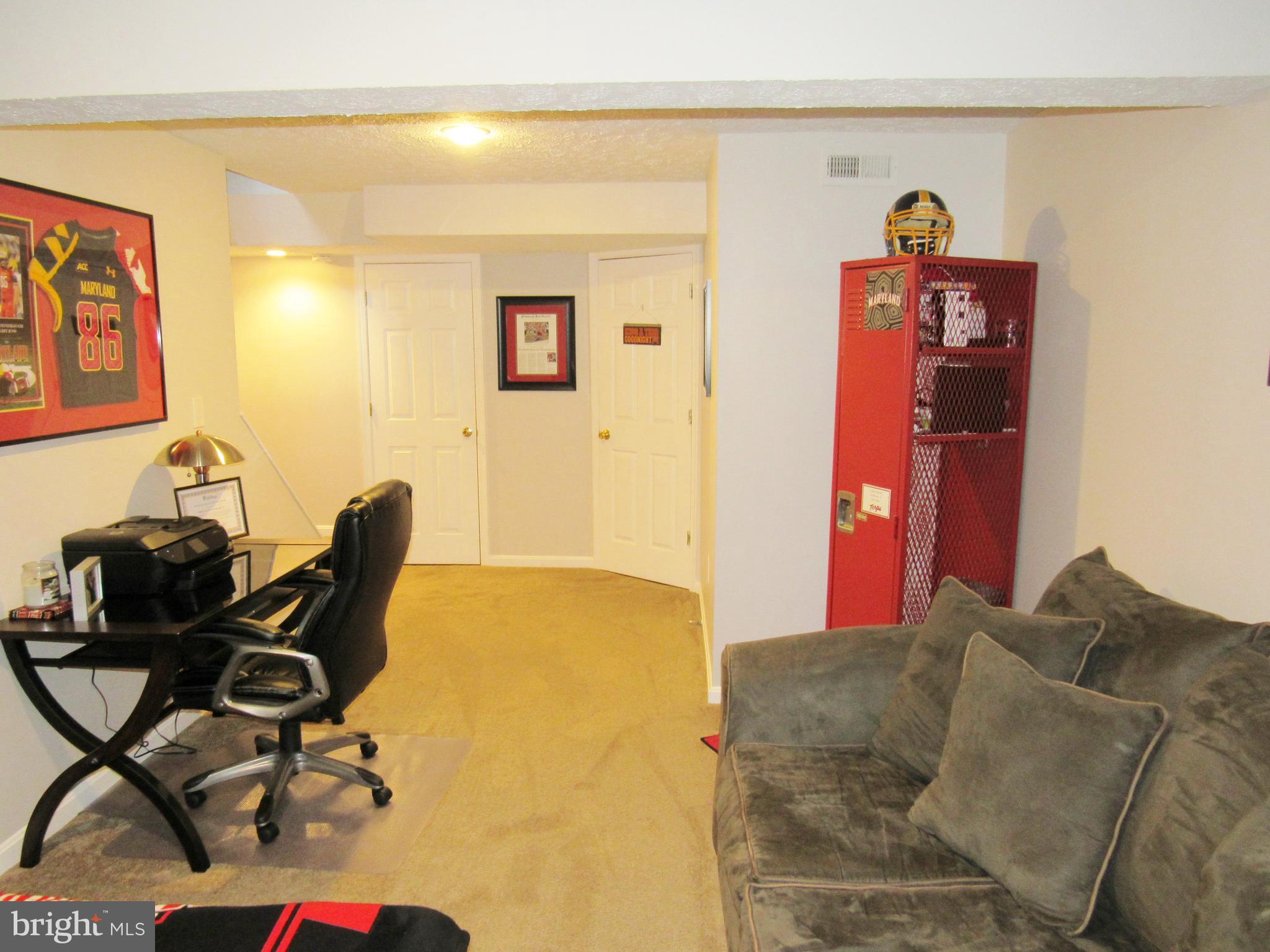 LAUREL VALLEY - Residential