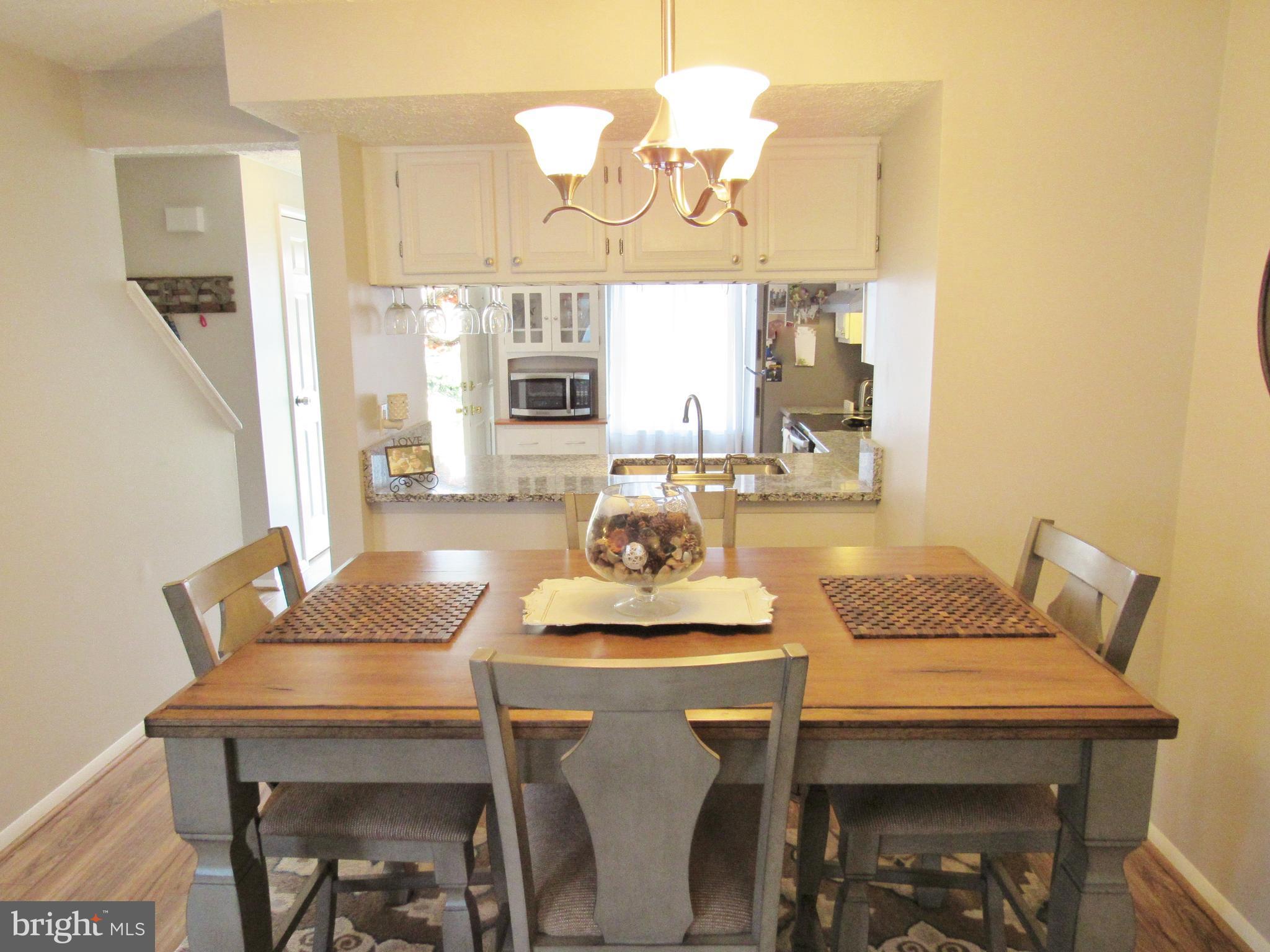 LAUREL VALLEY - Residential