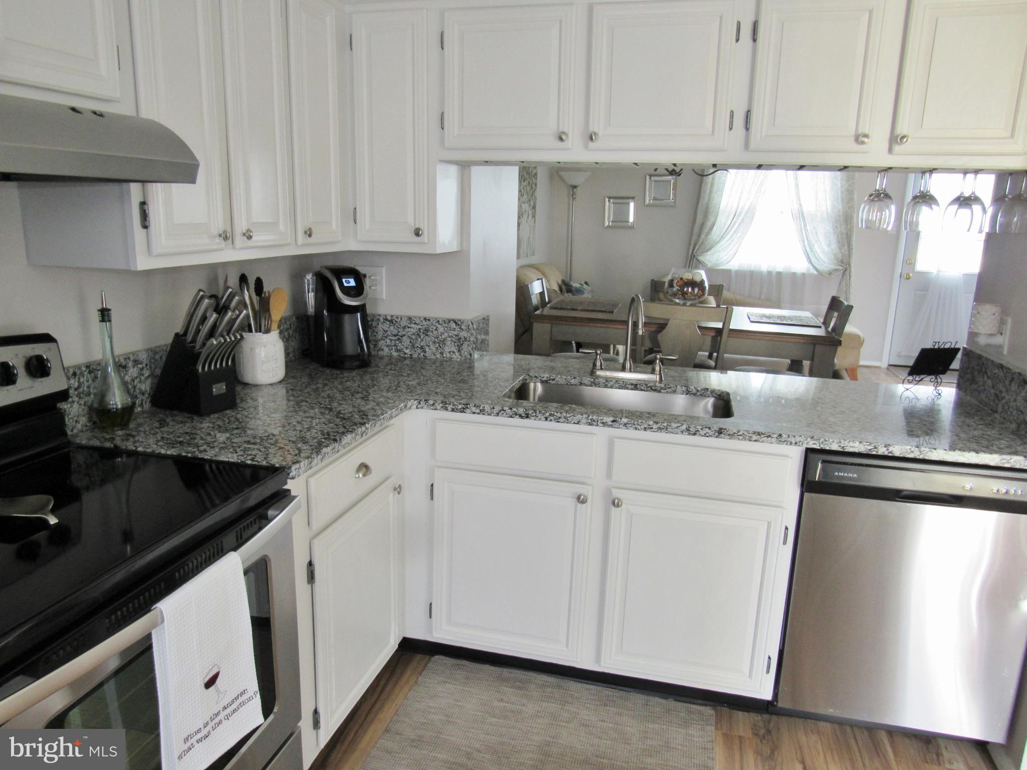 LAUREL VALLEY - Residential