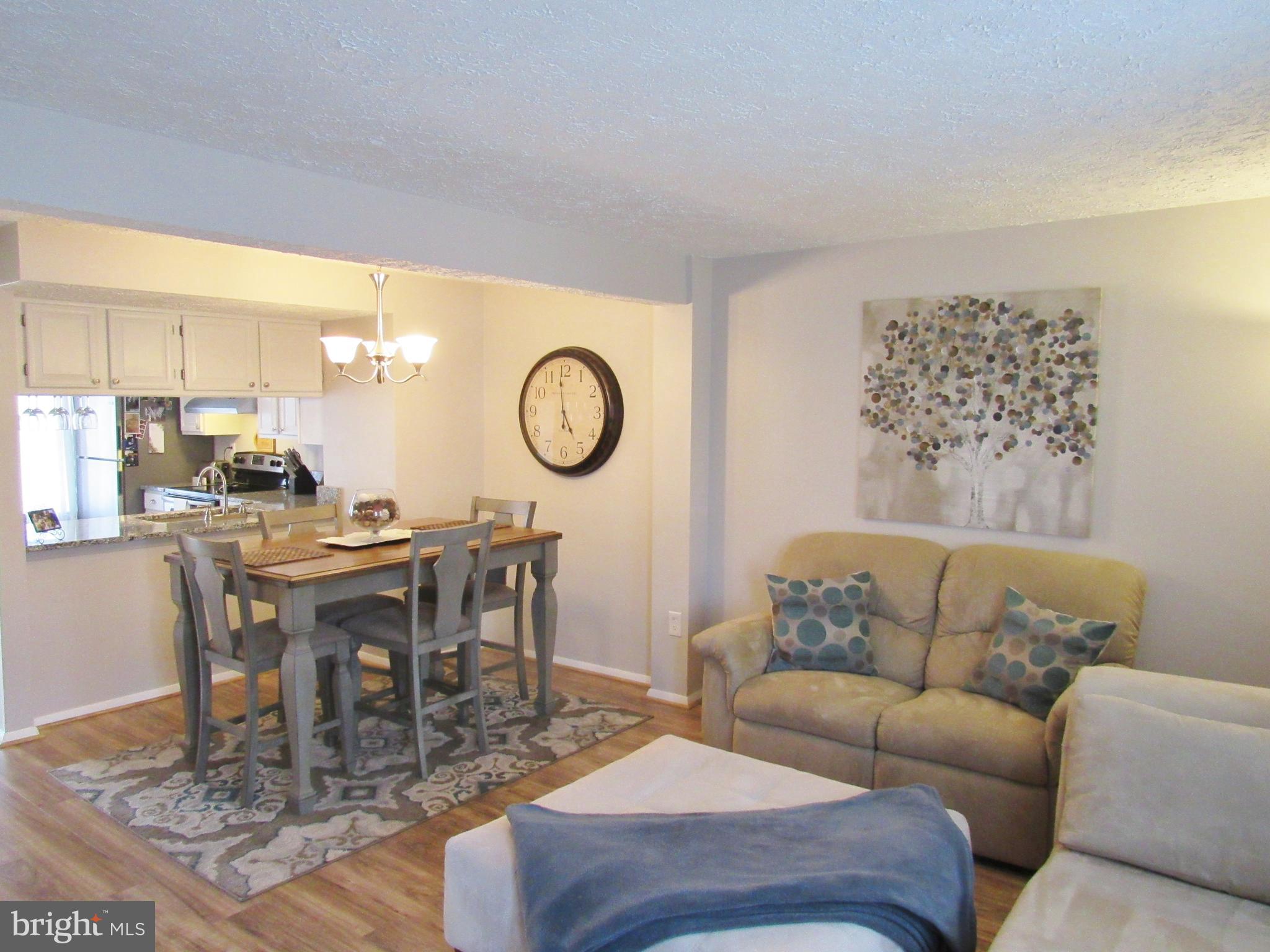 LAUREL VALLEY - Residential