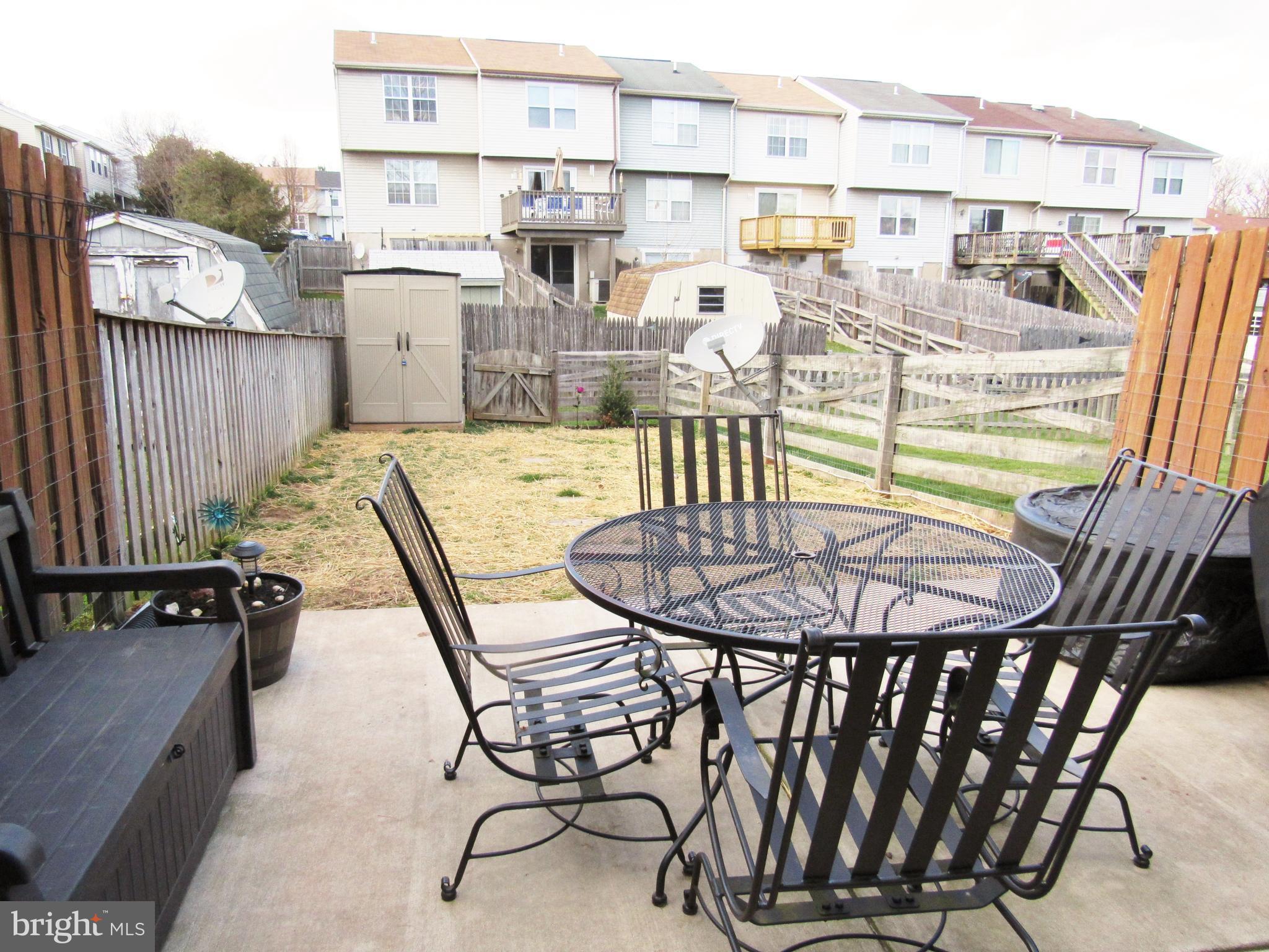 LAUREL VALLEY - Residential