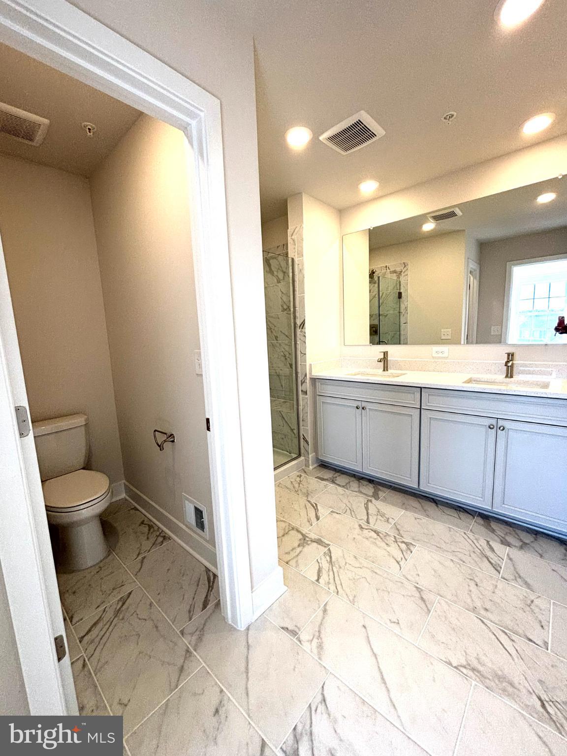 WINSTEN ESTATES - Residential Lease