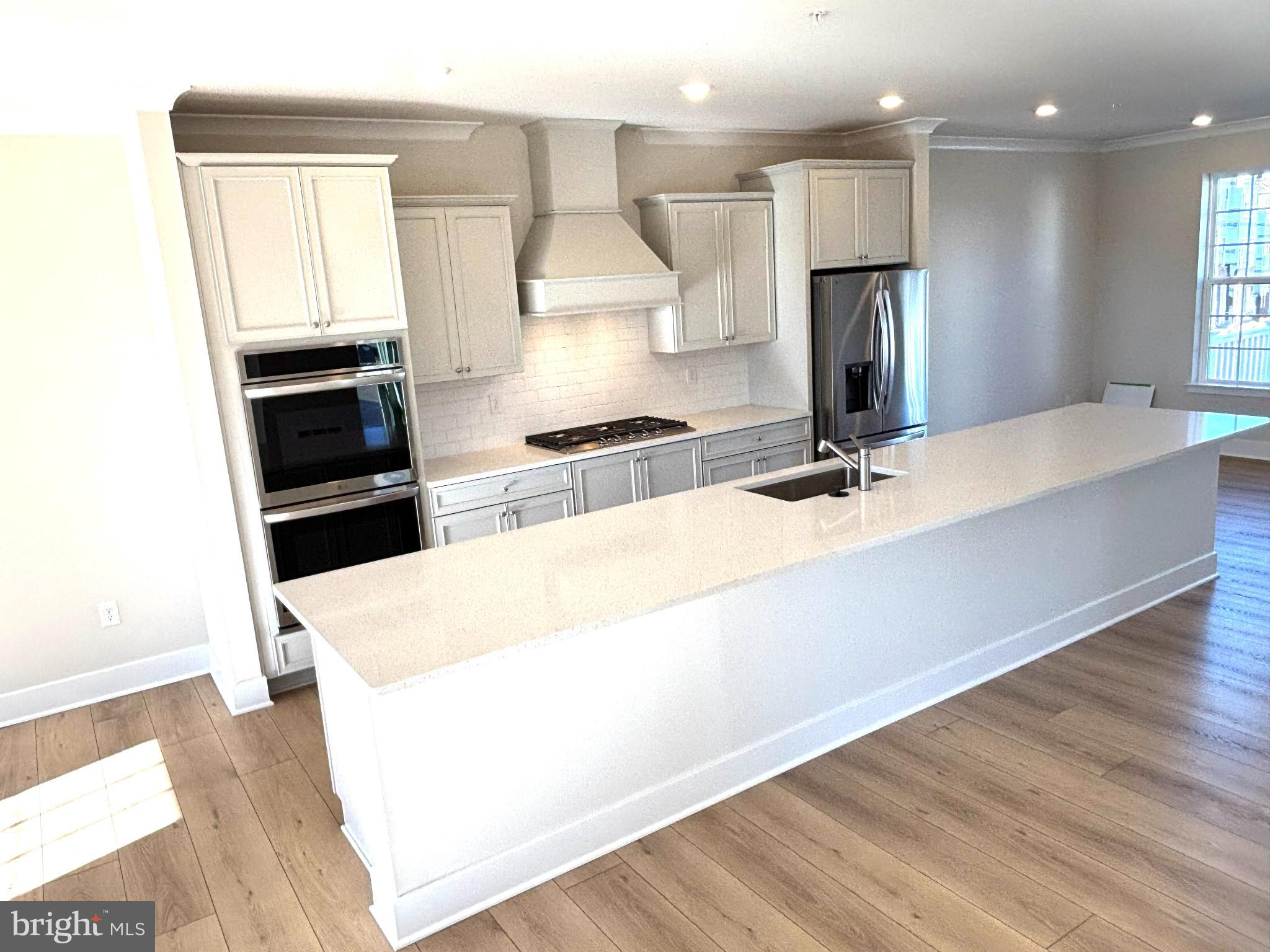 WINSTEN ESTATES - Residential Lease