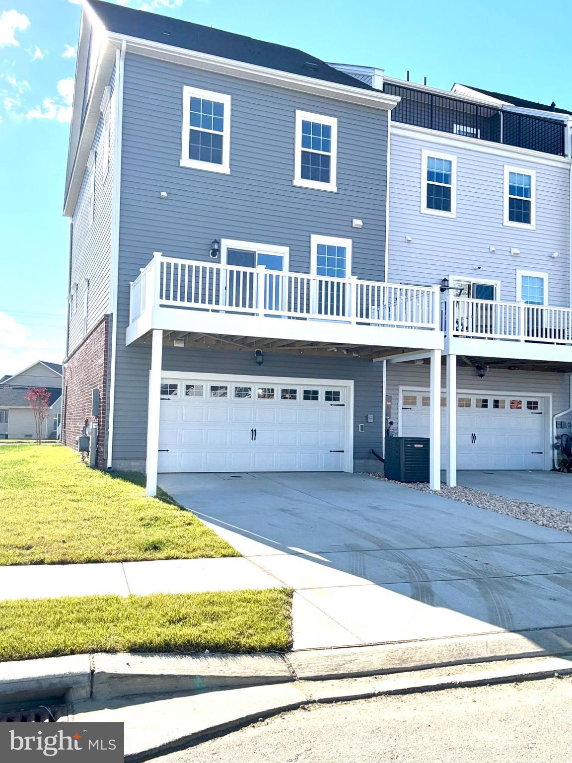 7700 JOHNNYCAKE ROAD