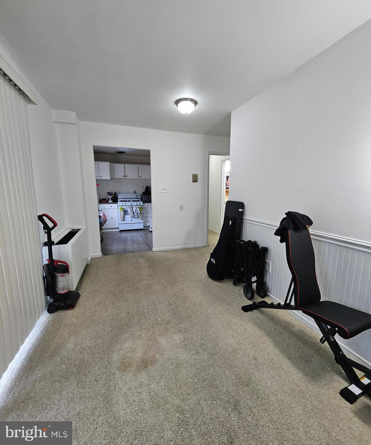 ANNANDALE GARDENS - Residential Lease