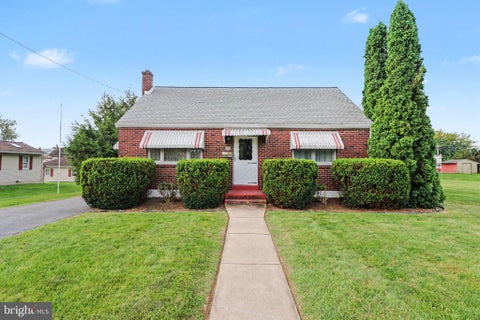 Photo of 512 E Maple Street, CLEONA, PA 17042 (MLS # PALN2028334)