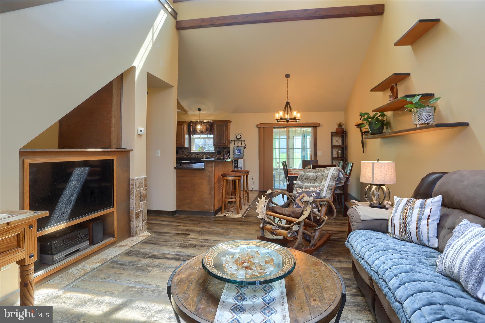 EDGEWATER - Residential