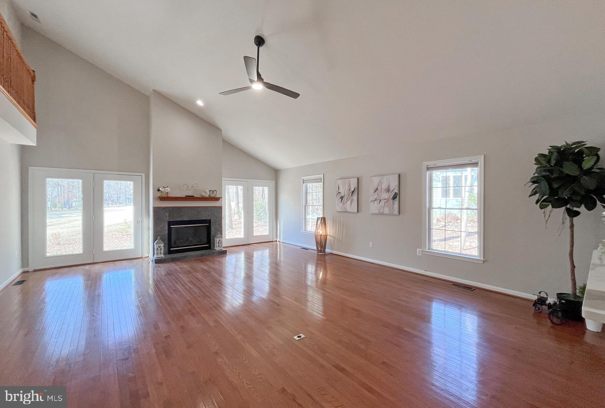 LAKE OF THE WOODS - Residential