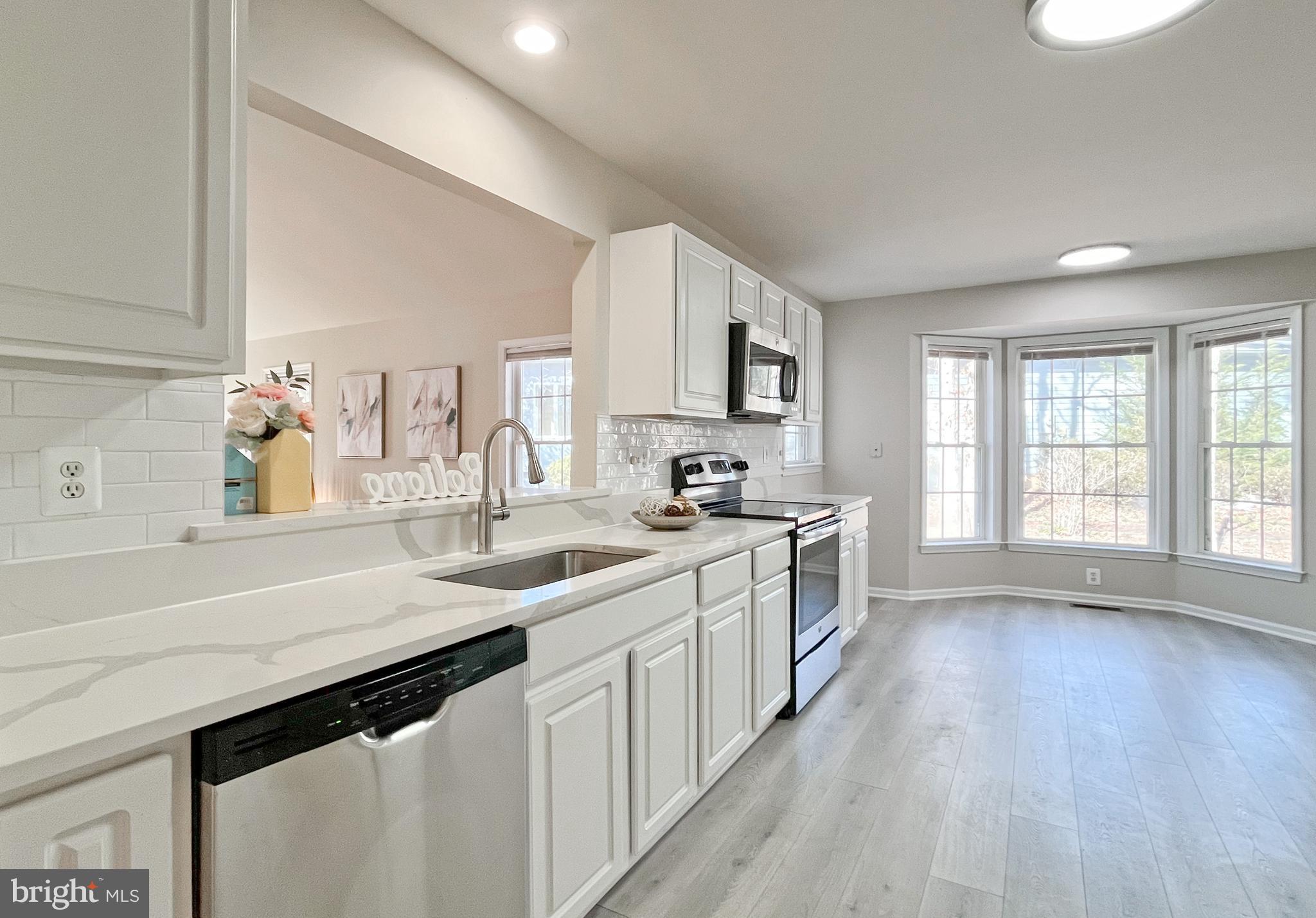 LAKE OF THE WOODS - Residential