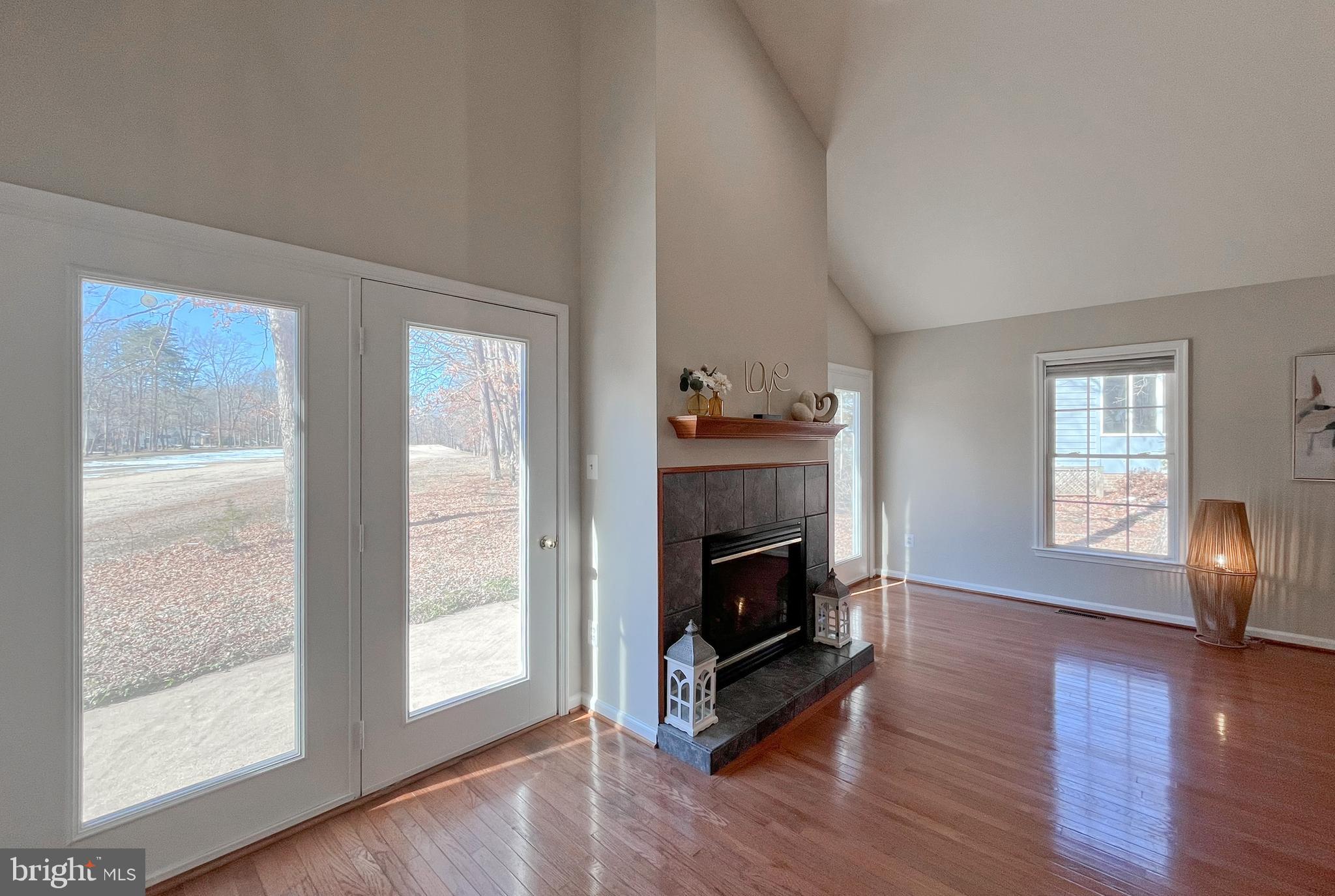 LAKE OF THE WOODS - Residential