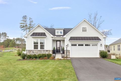 Homes For Sale - 11 Persimmon Way Way<br/> ZION CROSSROADS, VA 22942