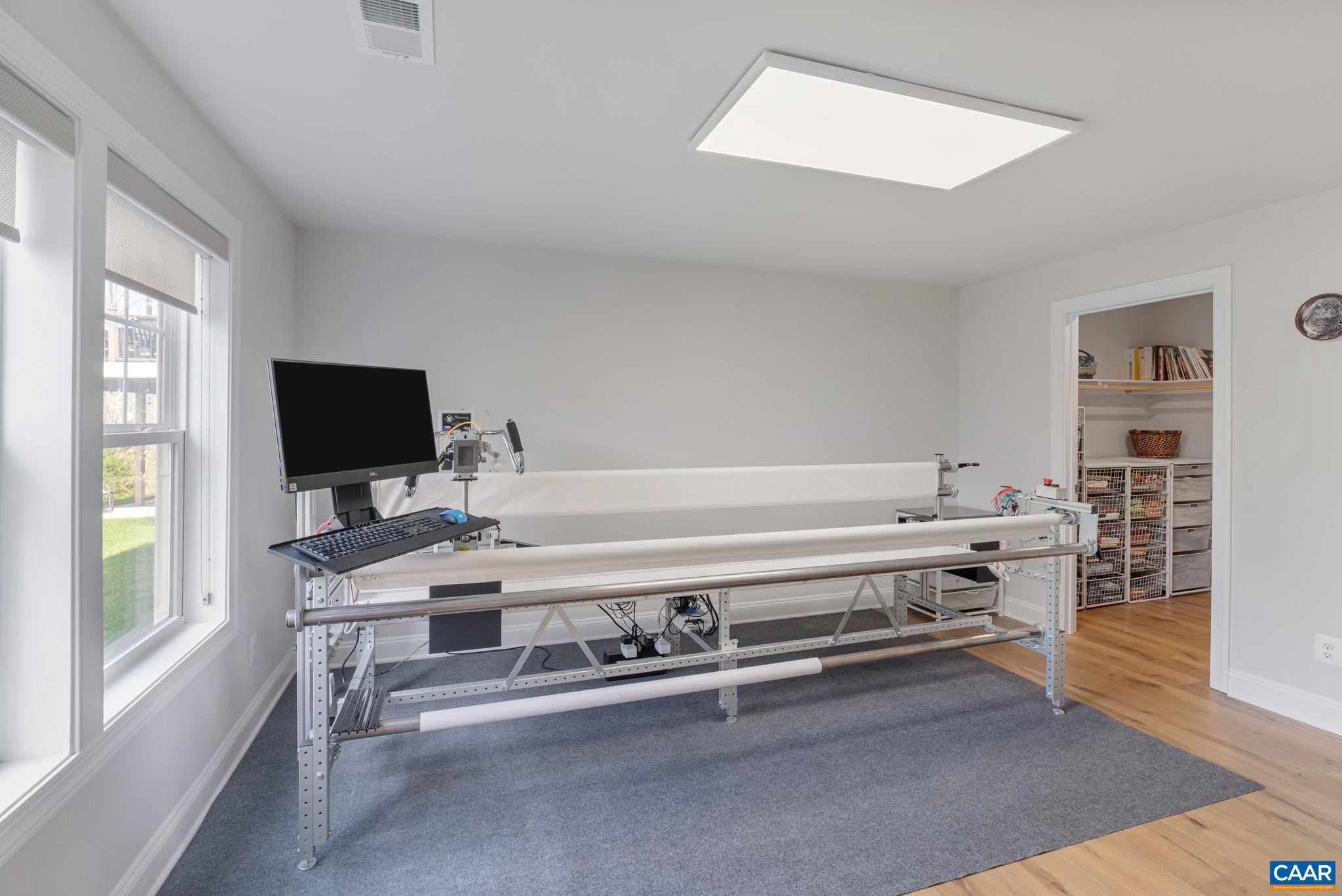 SPRING CREEK - Residential