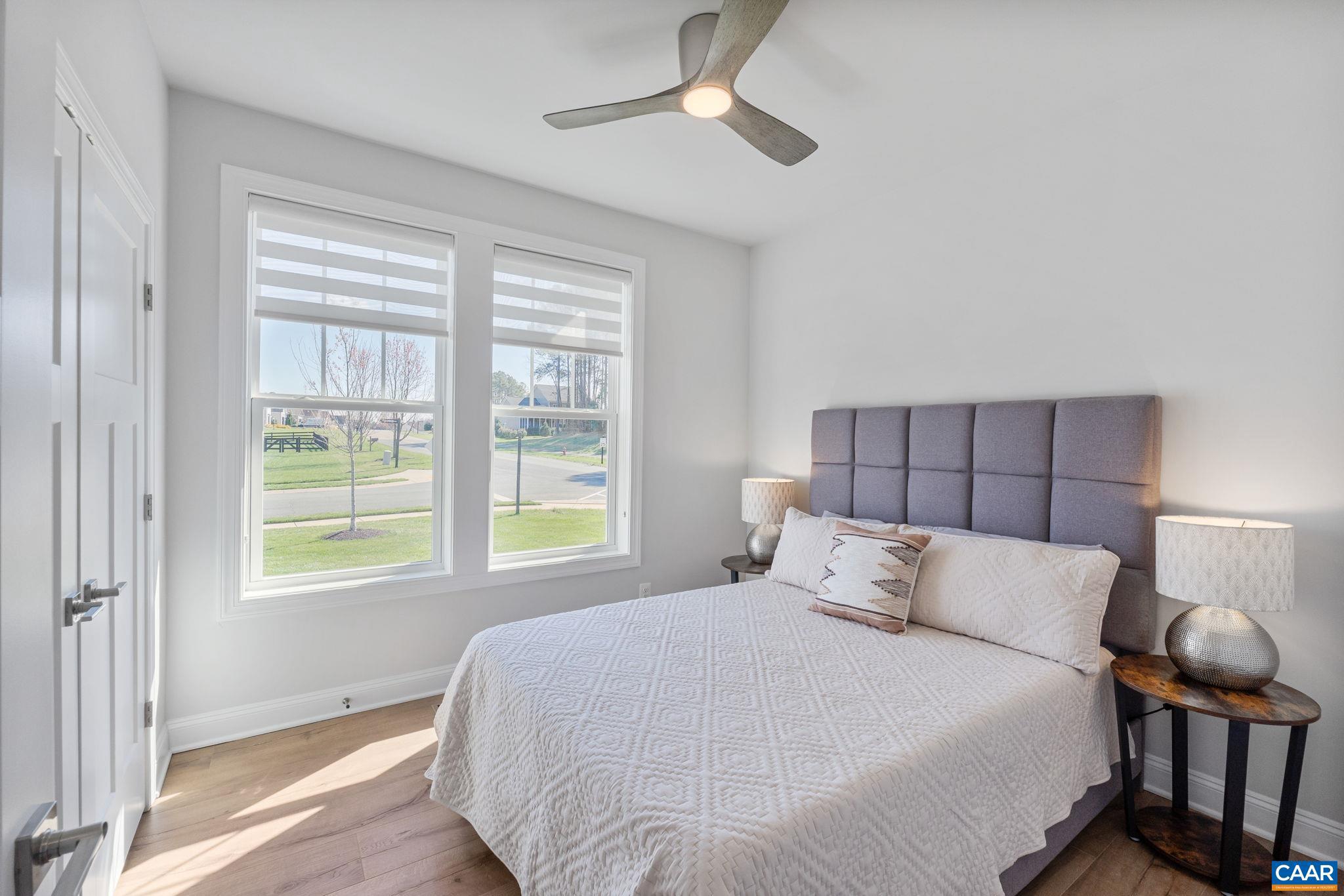 SPRING CREEK - Residential