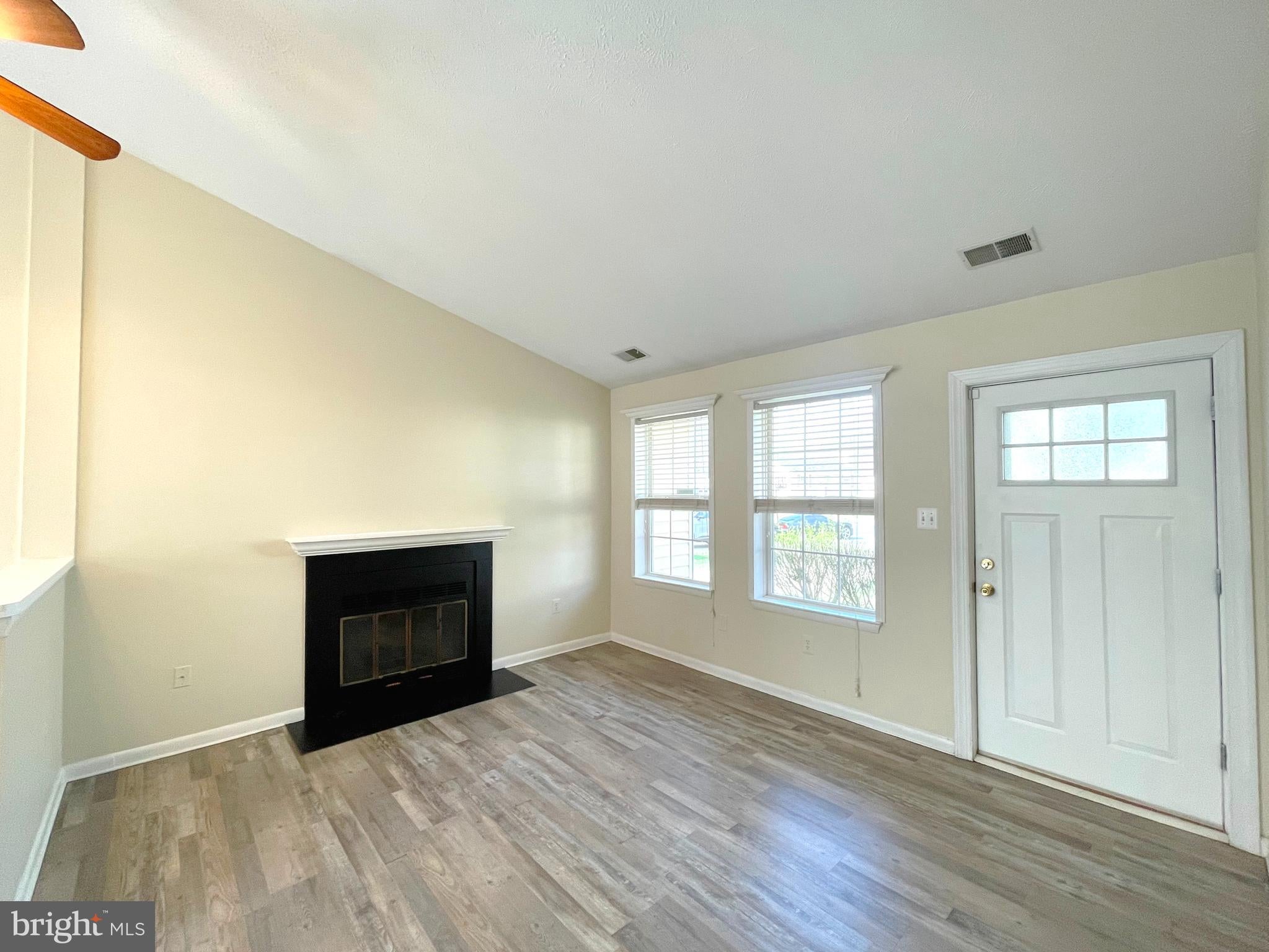 2161 FREEMANTLE COURT