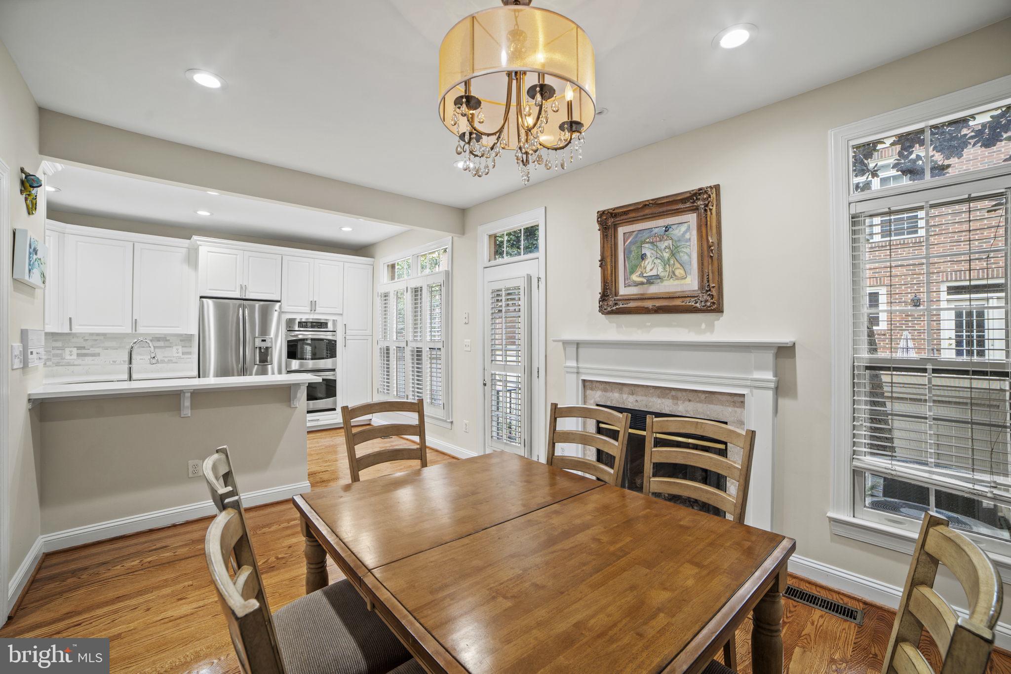 RIVERGATE - Residential