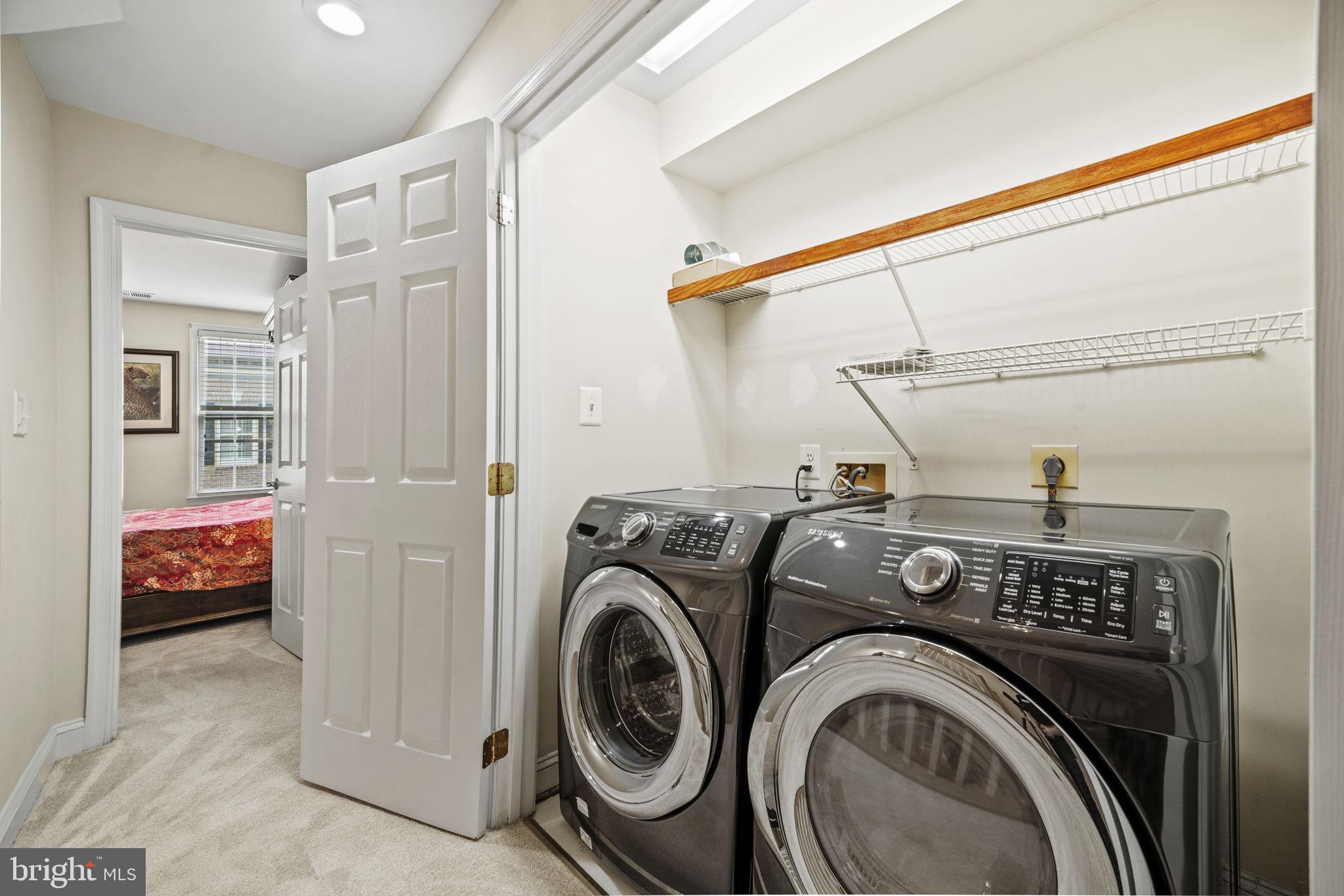 RIVERGATE - Residential