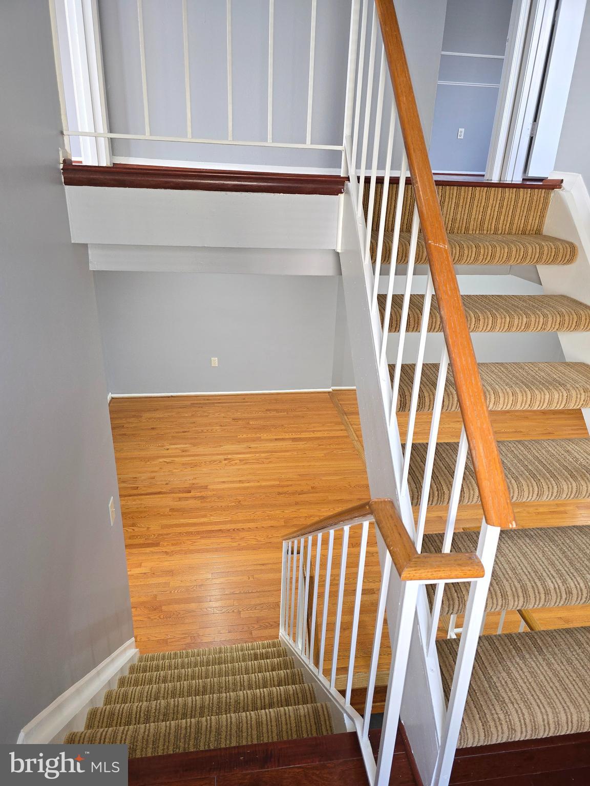 117 LAZY HOLLOW DRIVE