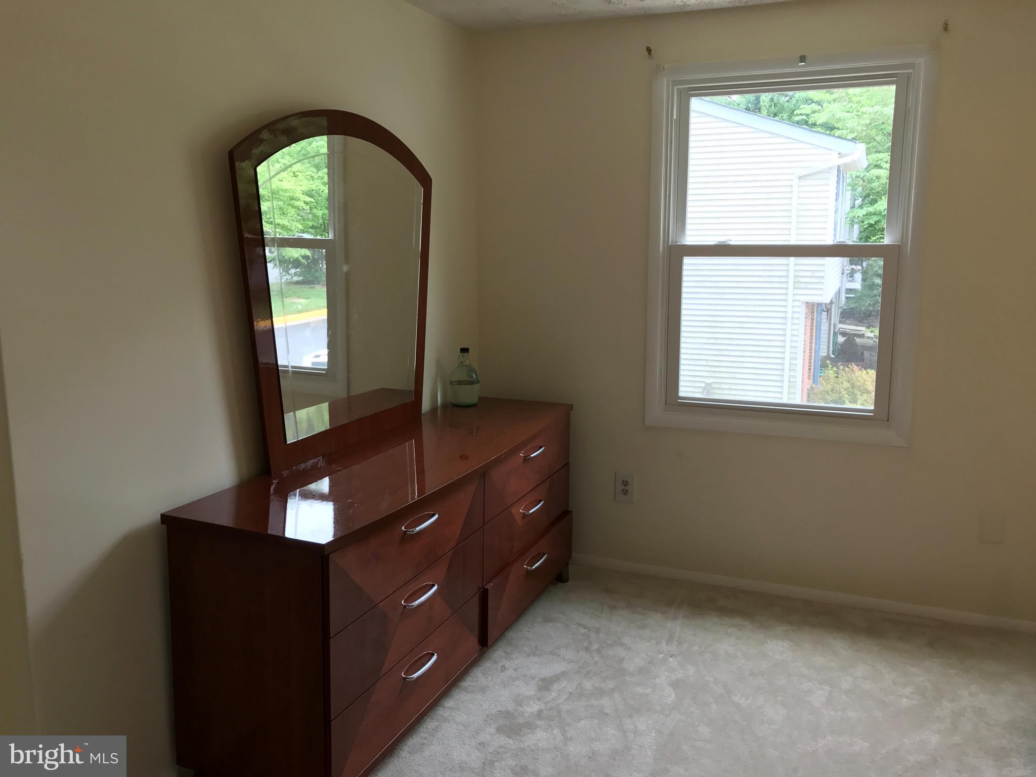 NEWINGTON FOREST - Residential