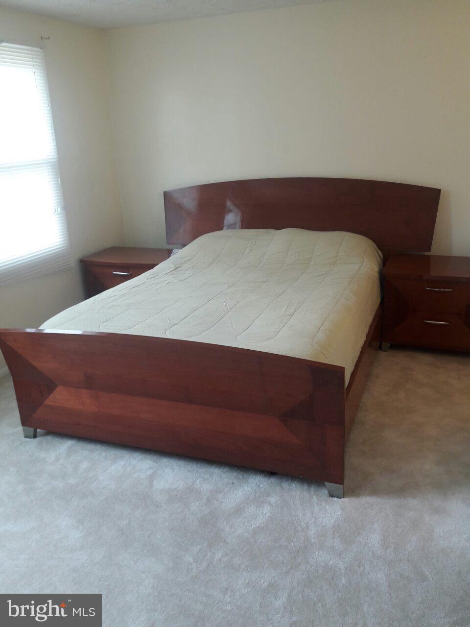 NEWINGTON FOREST - Residential