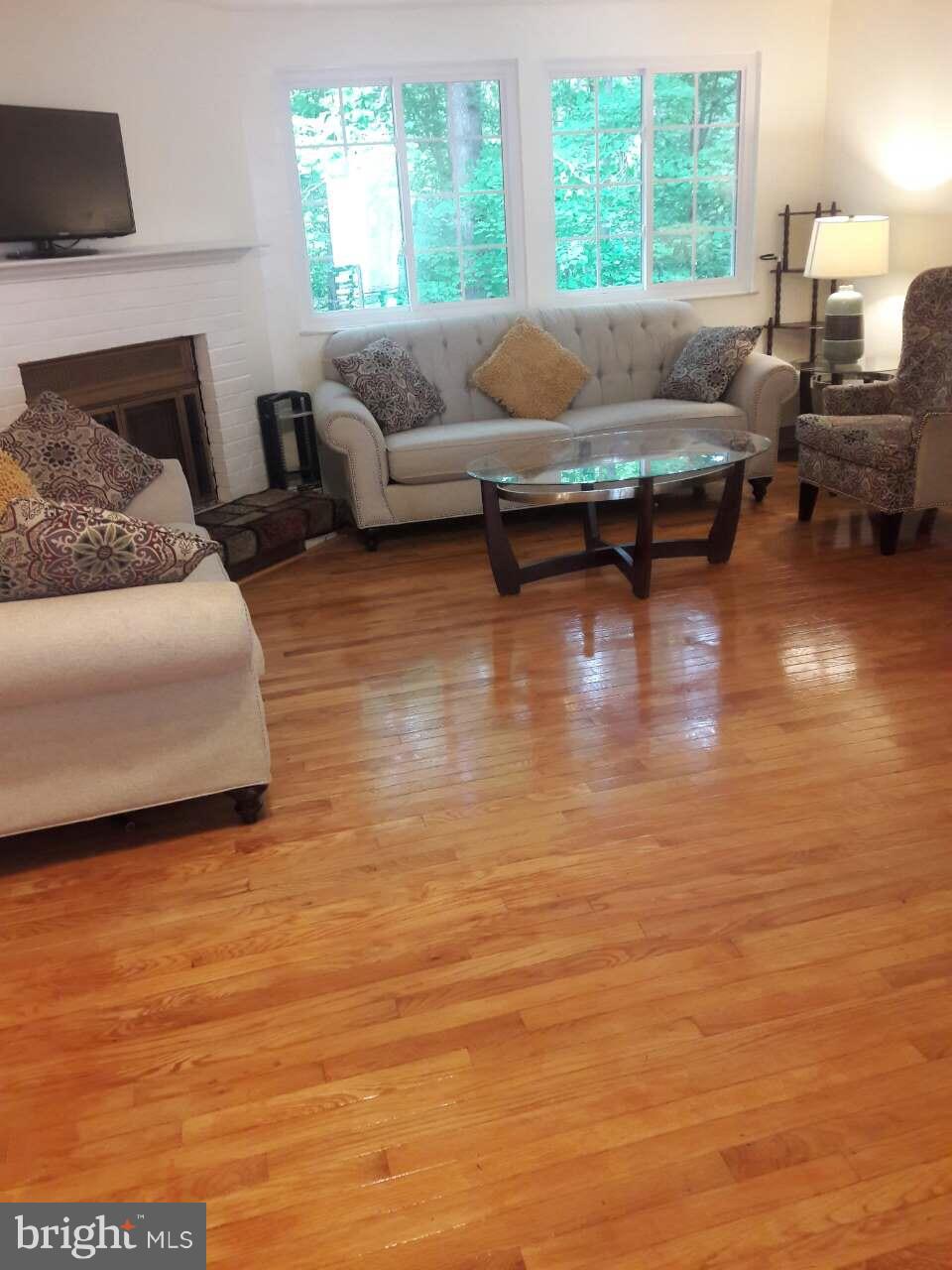 NEWINGTON FOREST - Residential