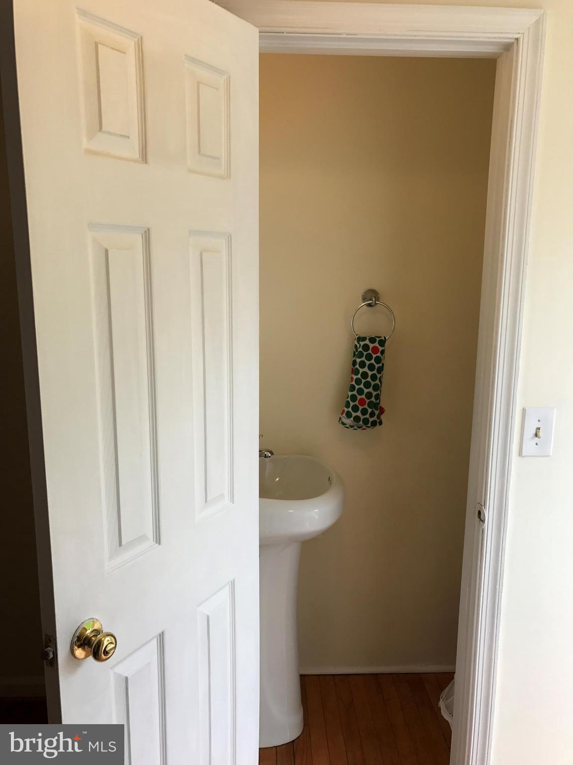 NEWINGTON FOREST - Residential