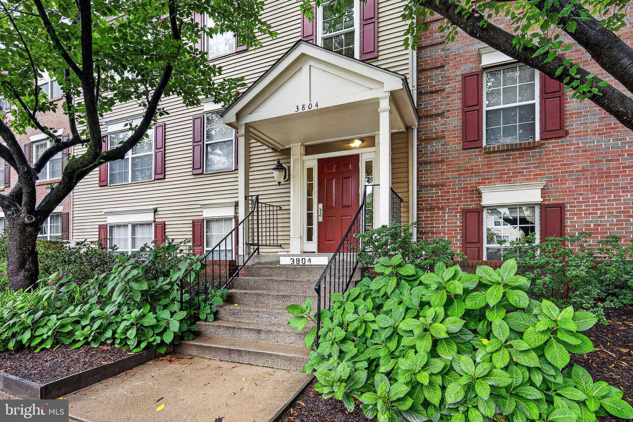 3804 GREEN RIDGE COURT 102