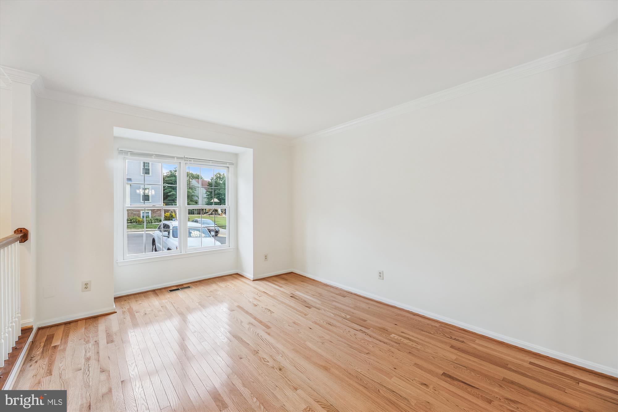 8840 EAGLE ROCK LANE