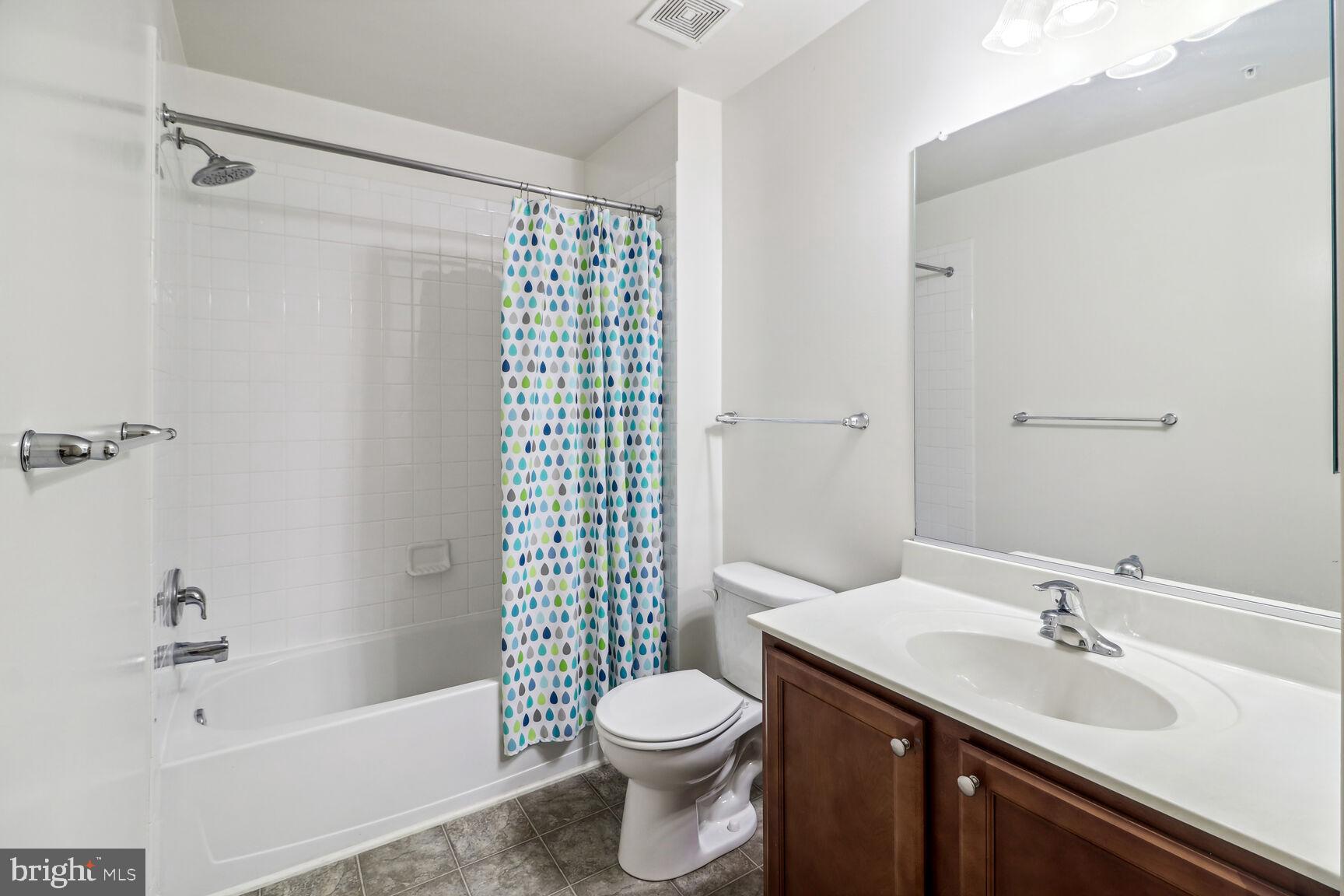 RESERVOIR RIDGE - Residential