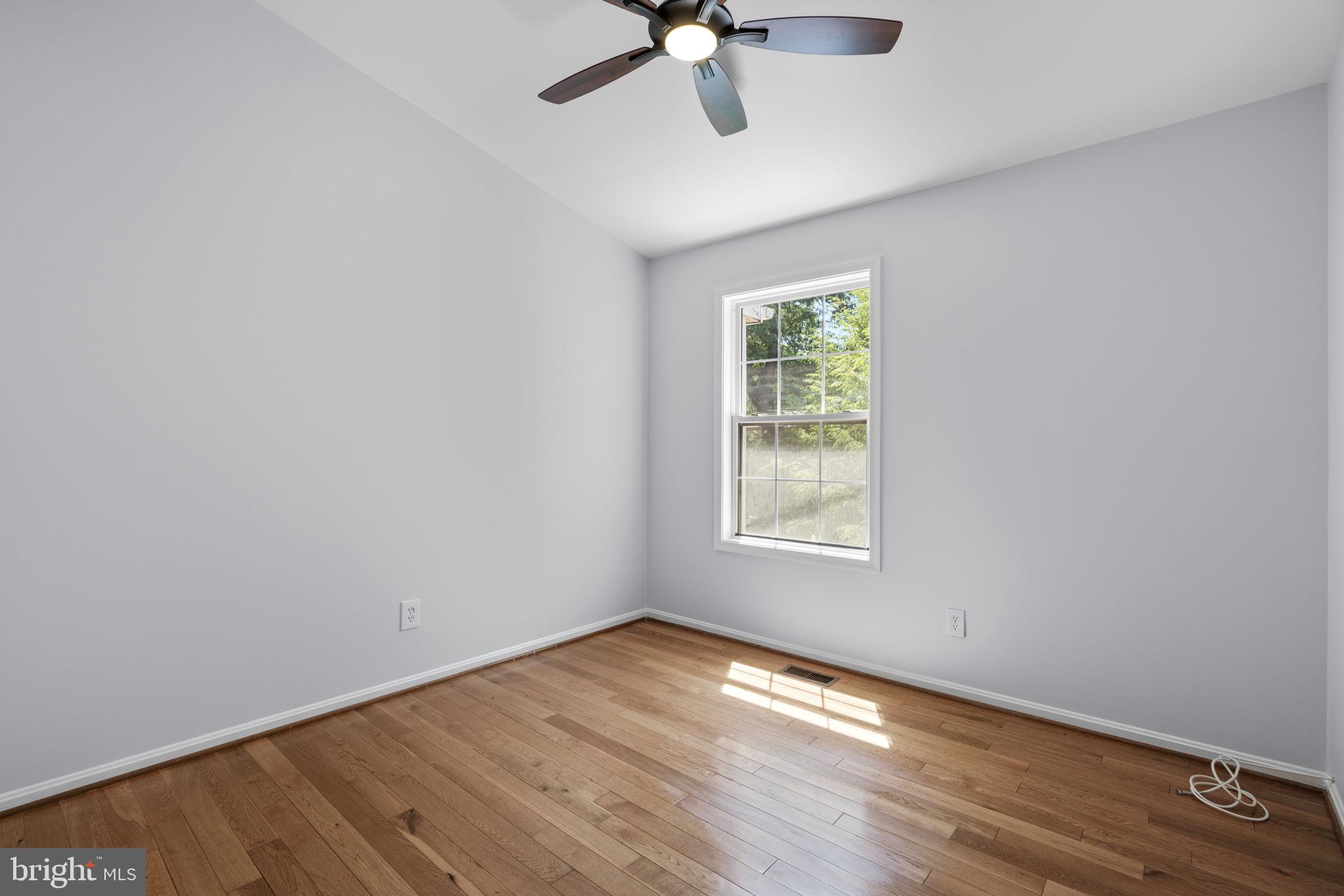 PINE VALLEY - Residential