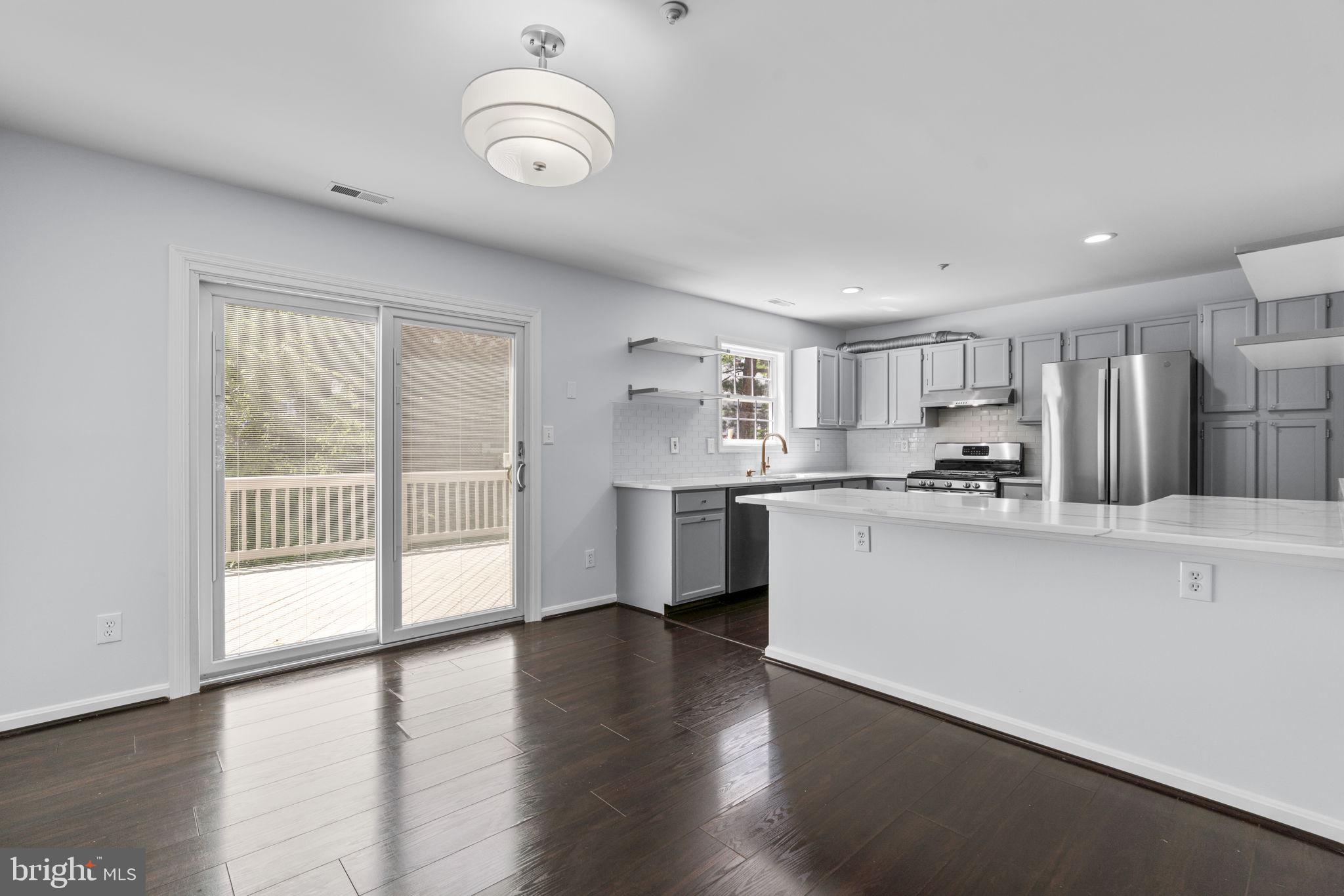 PINE VALLEY - Residential