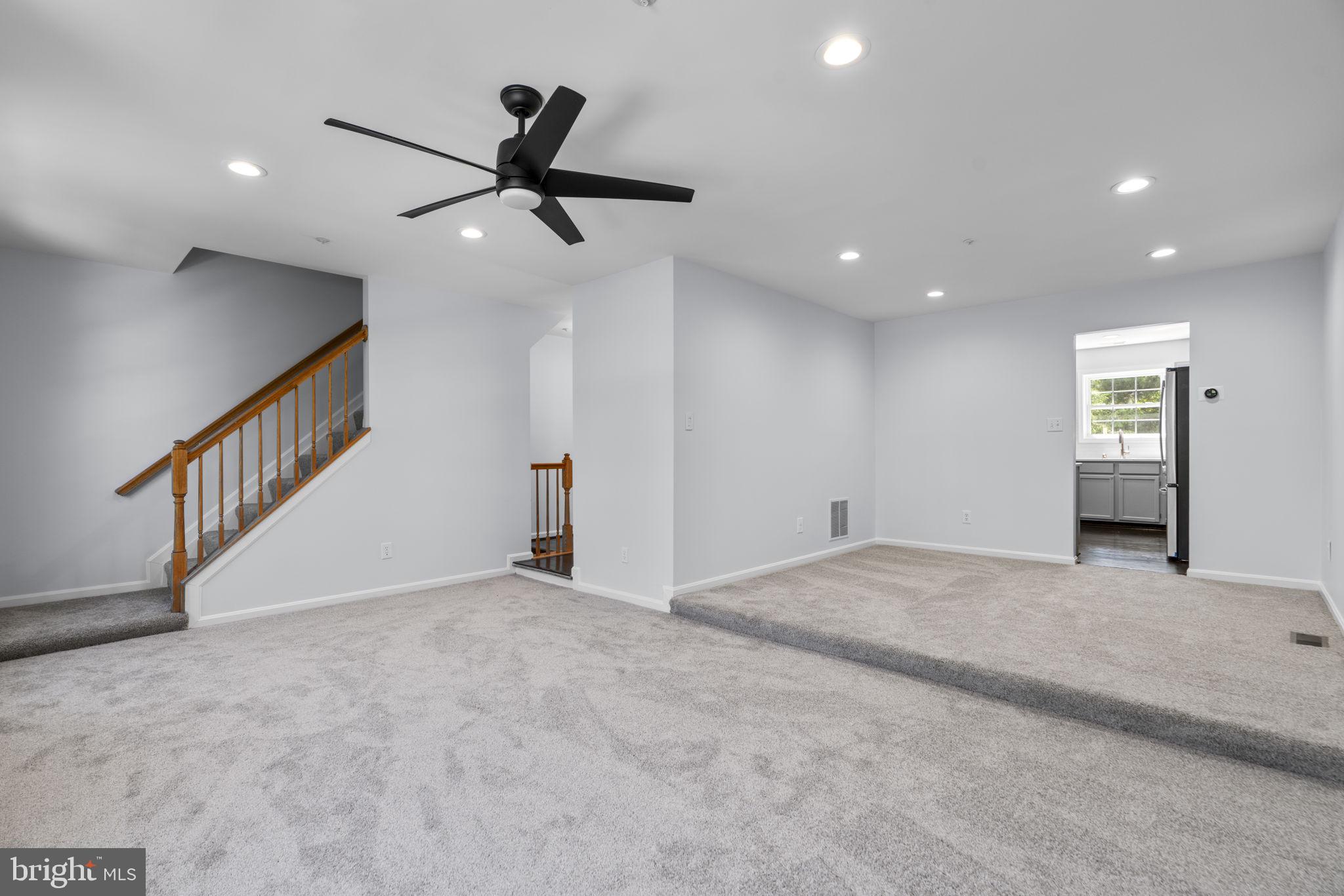 PINE VALLEY - Residential