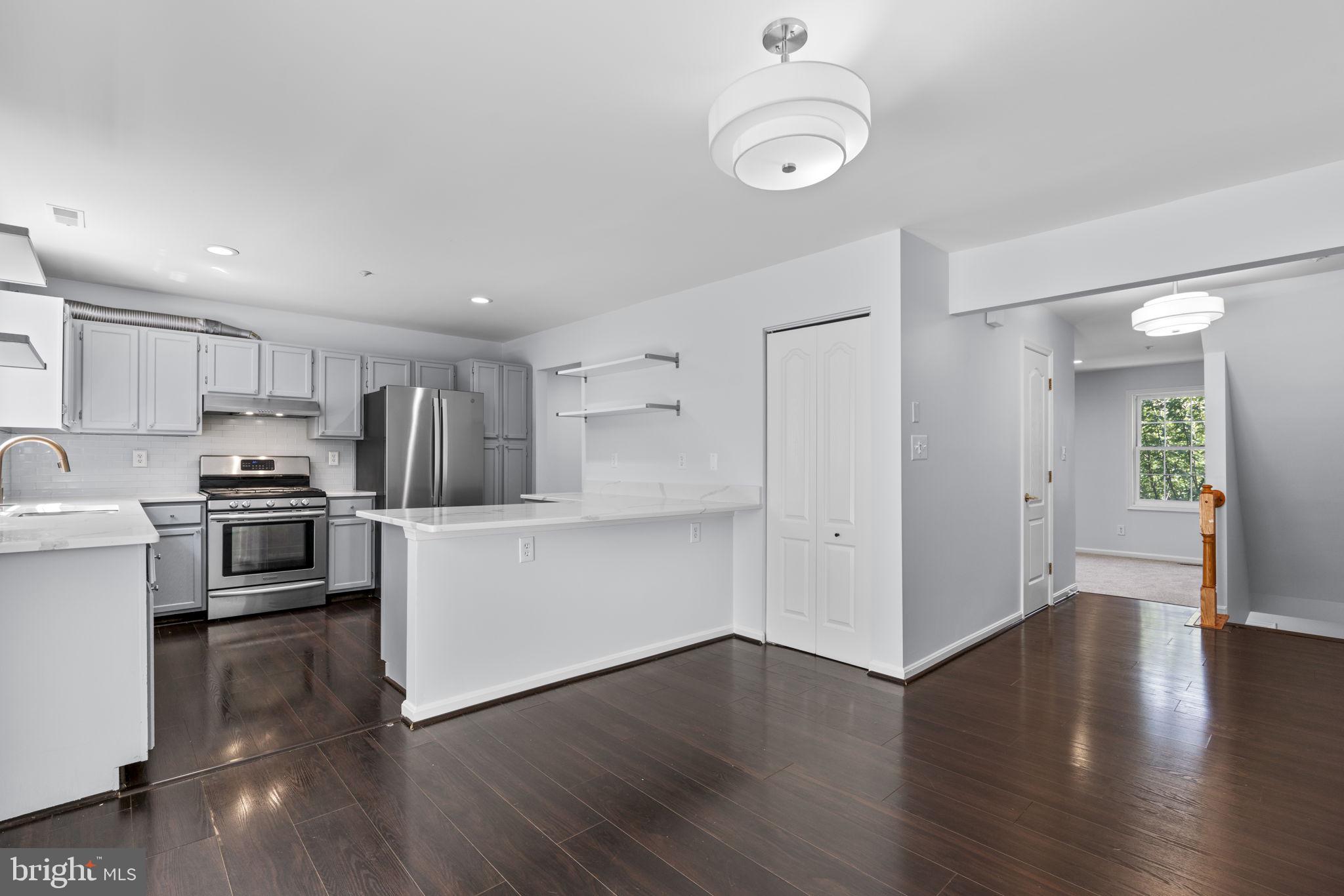 PINE VALLEY - Residential